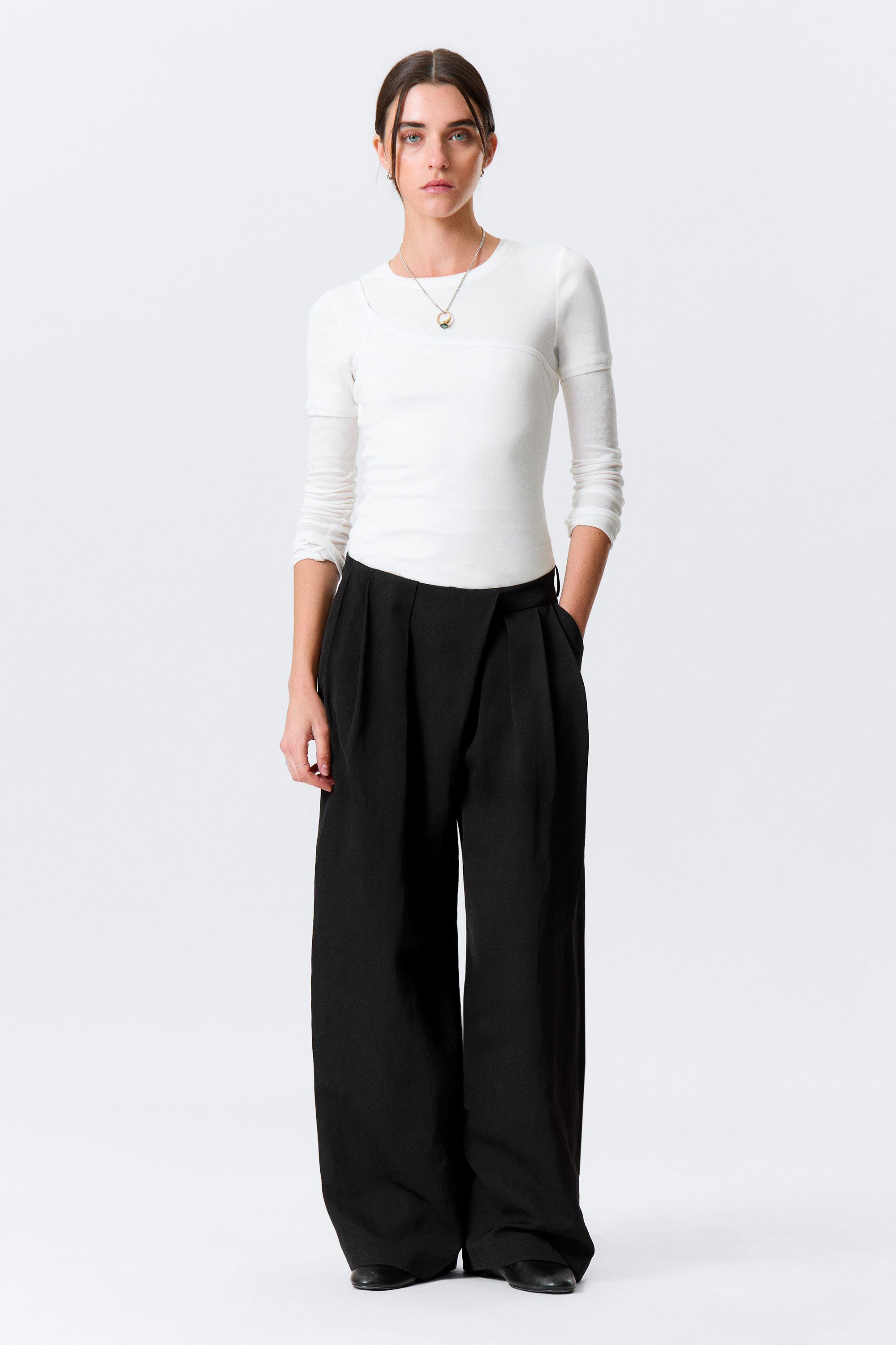 Black - Asymmetric Wide Leg Suiting Trousers - 2
