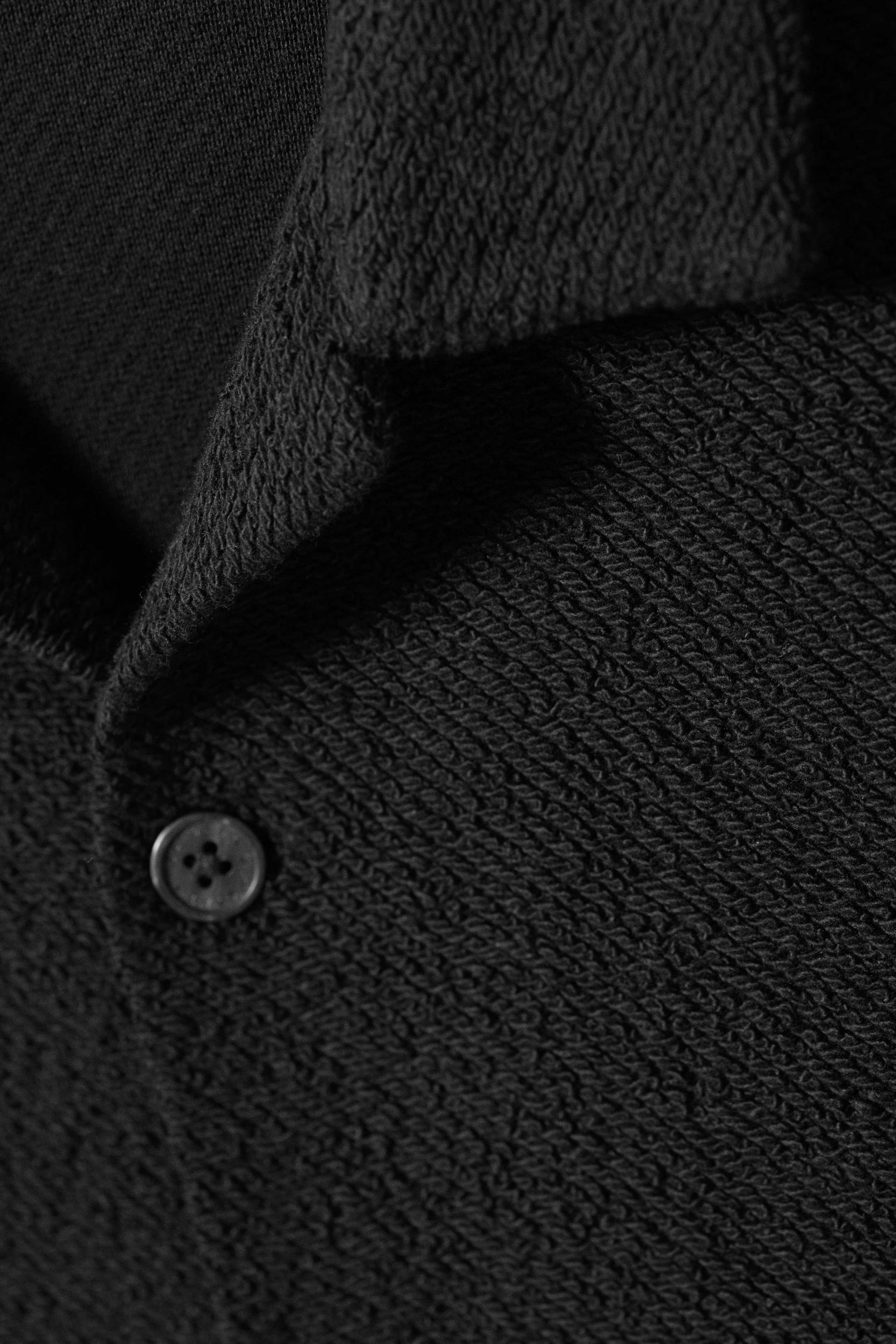 Black - Relaxed Resort Terry Shirt - 1