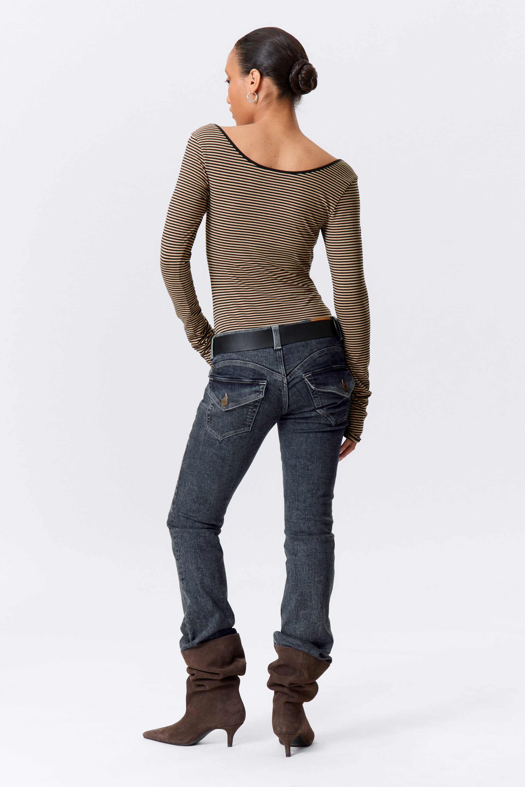 Beige/Black Stripe - Long-Sleeved Slim Fit Scoop Neck Top - 2