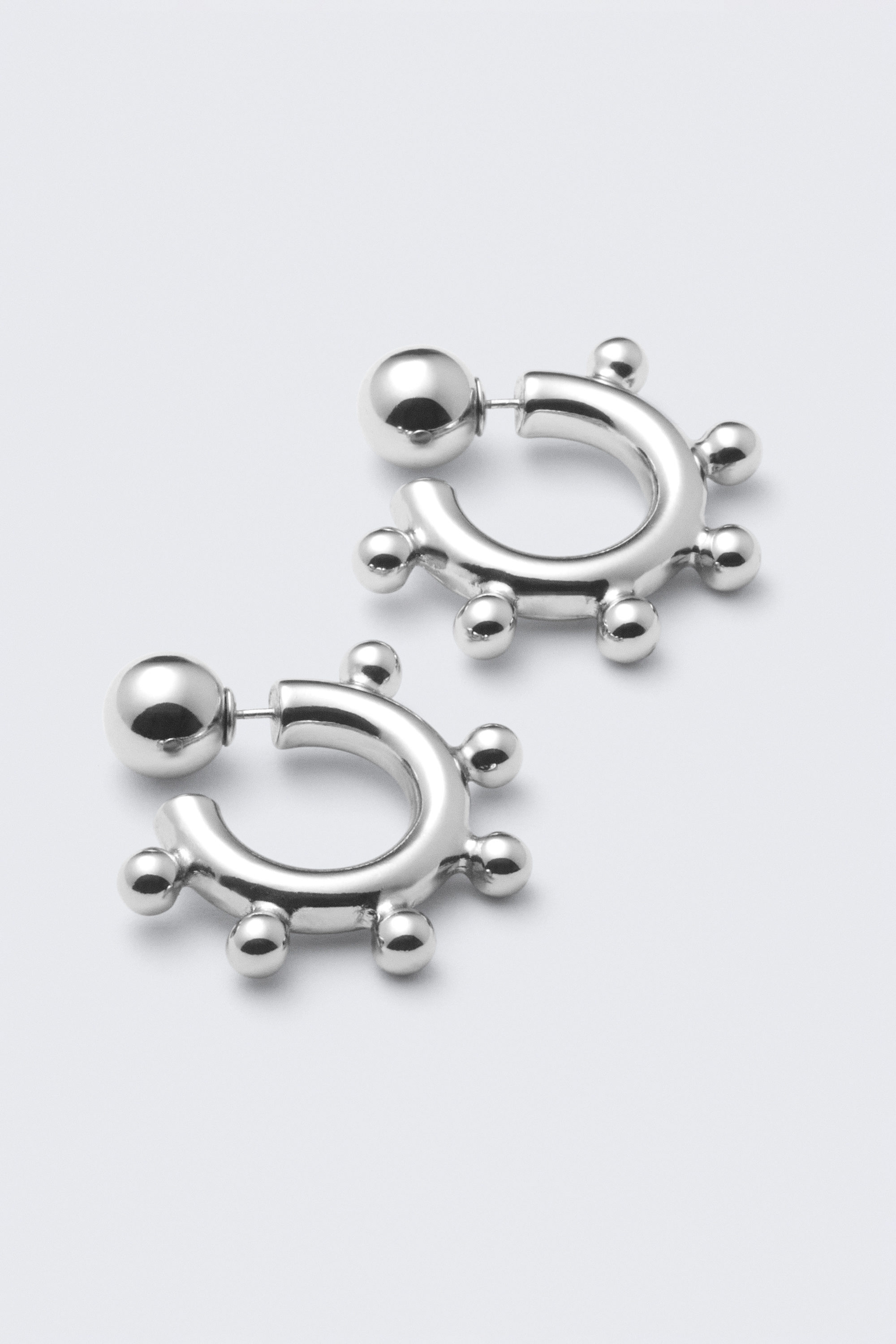 Silberfarben - Hoop-Ohrringe mit Piercing-Perlen - 3