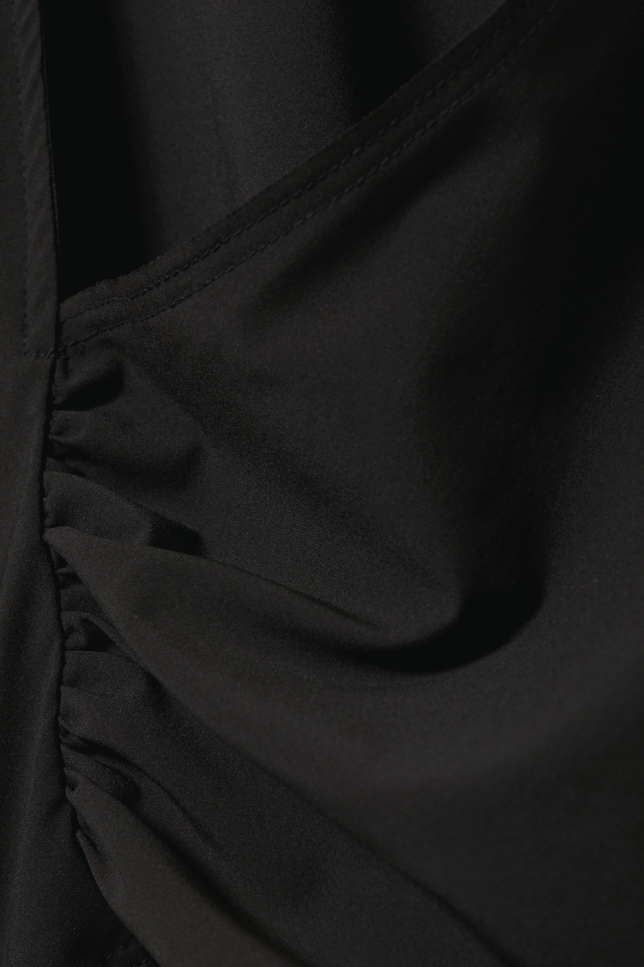 Zwart - Derya asymmetrische longsleeve - 2