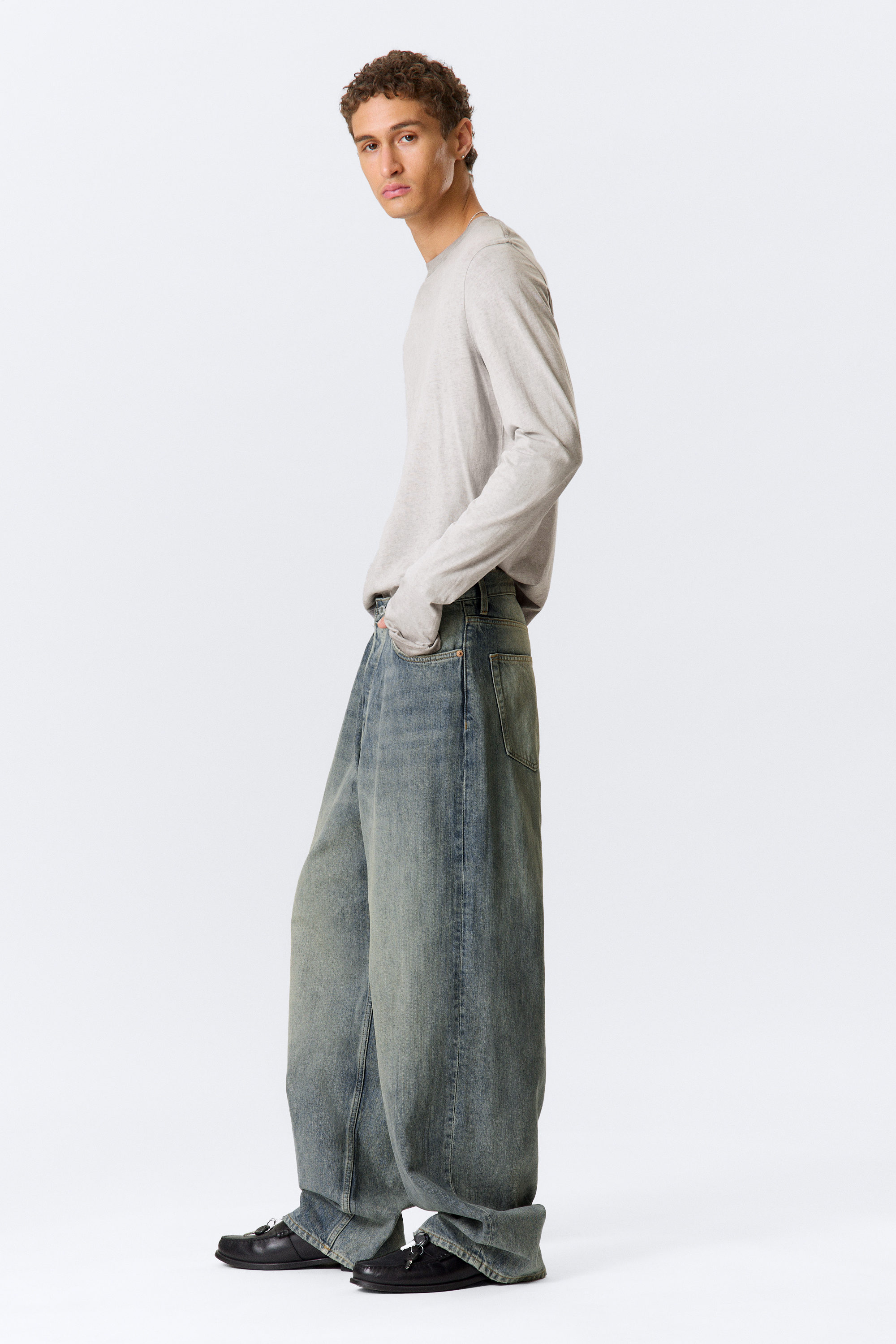 Arizona Blue - Mellanblå - Astro Loose Baggy Leg Jeans - 2