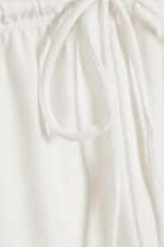 Weiß - Lockere Lyocell-Hose mit mittelhohem Bund - 5