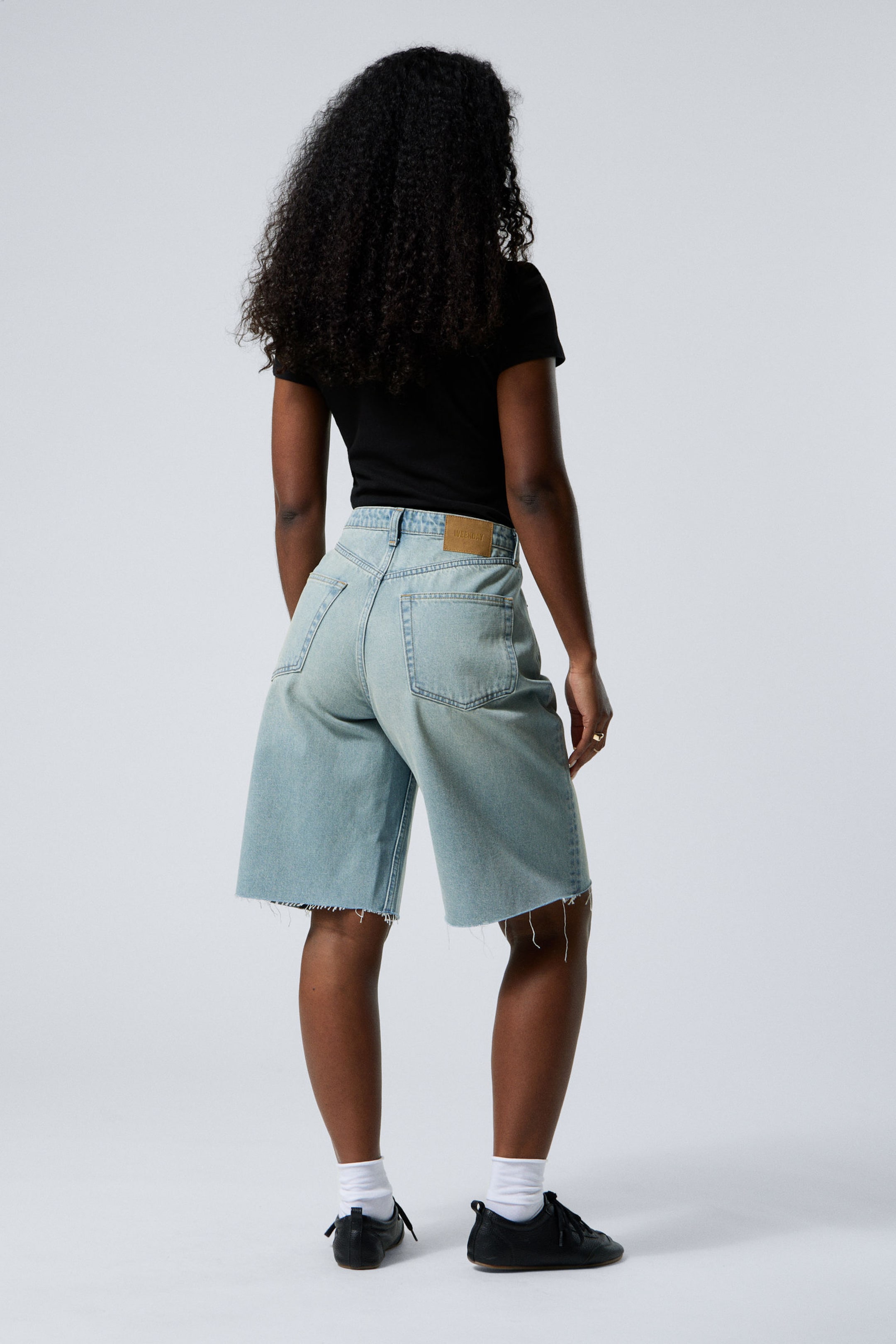Port Blue - Light Blue - Halo Curve High Waisted Wide Leg Denim Shorts - 3