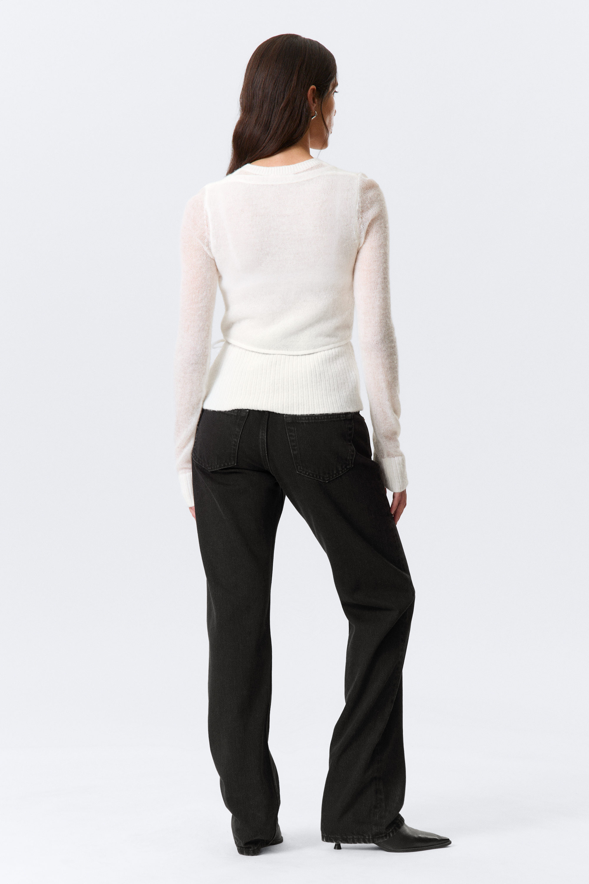 Vit - Omlott cardigan i ullmix med knappar - 2