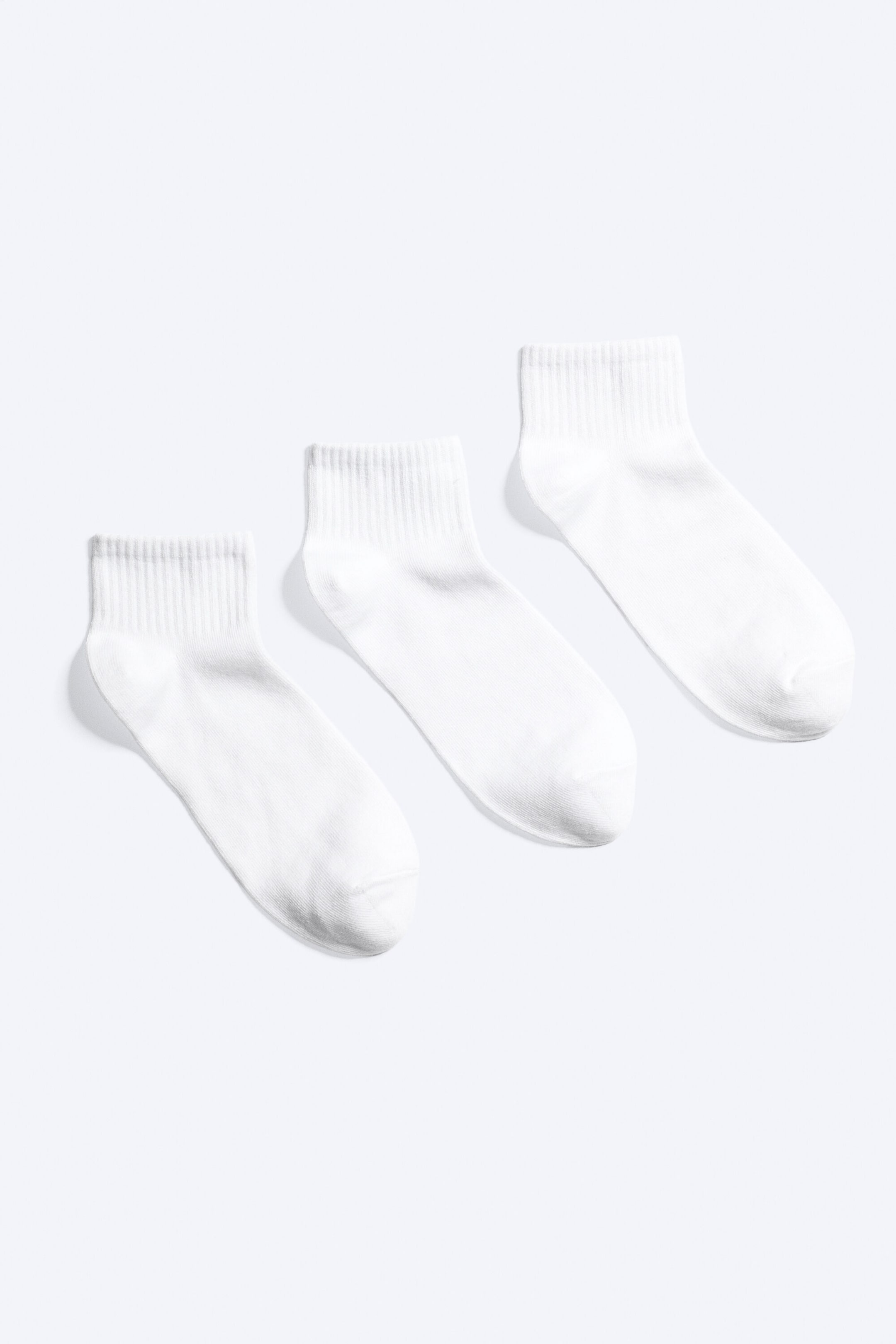 White - 3-pack low crew socks