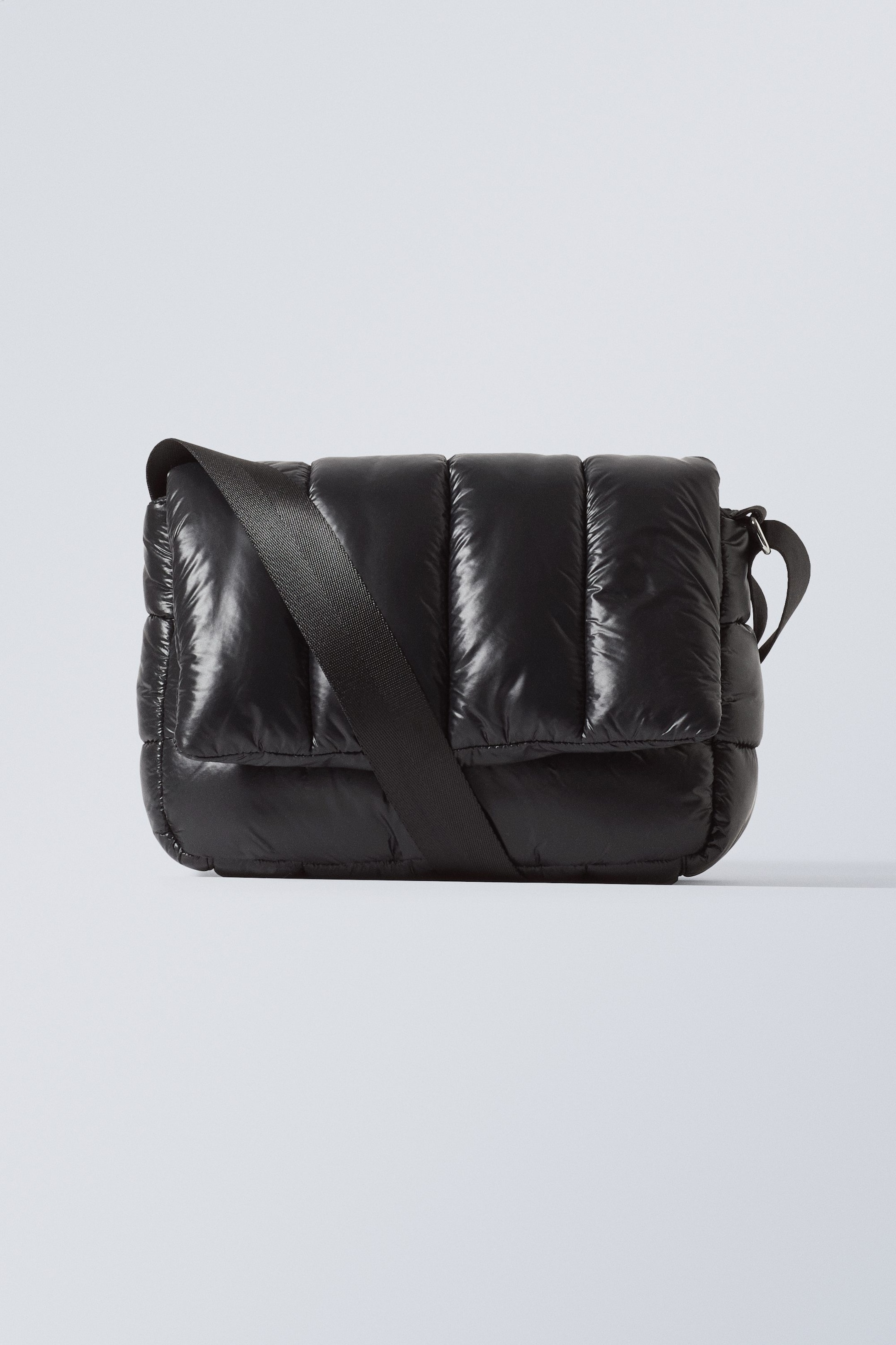 Padded Black - Nessa Padded Handbag - 0