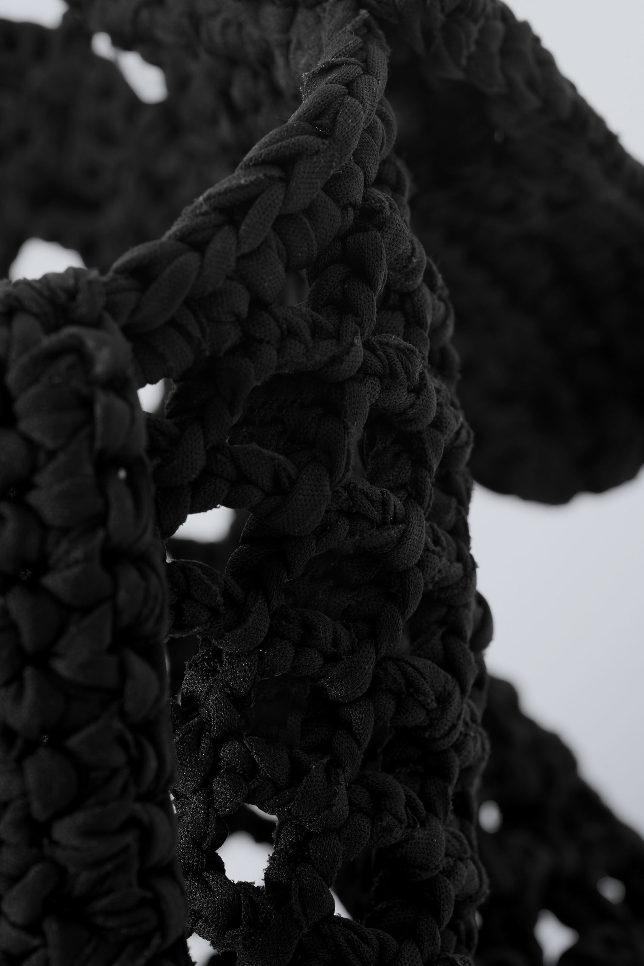 Black - Ro Crochet Handbag - 2