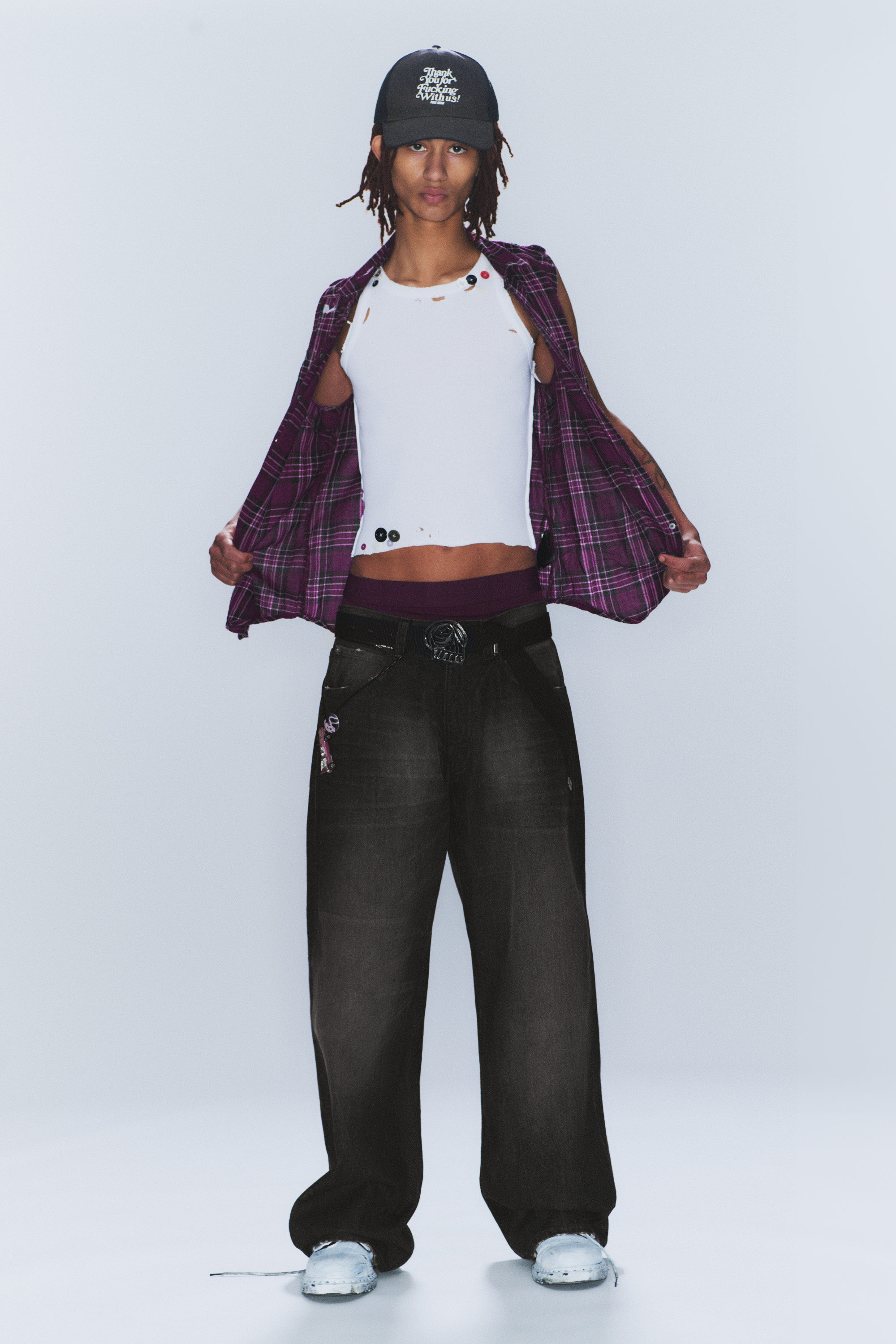 Chafe Black - Looser Regular Waist Loose Straight Jeans - 1