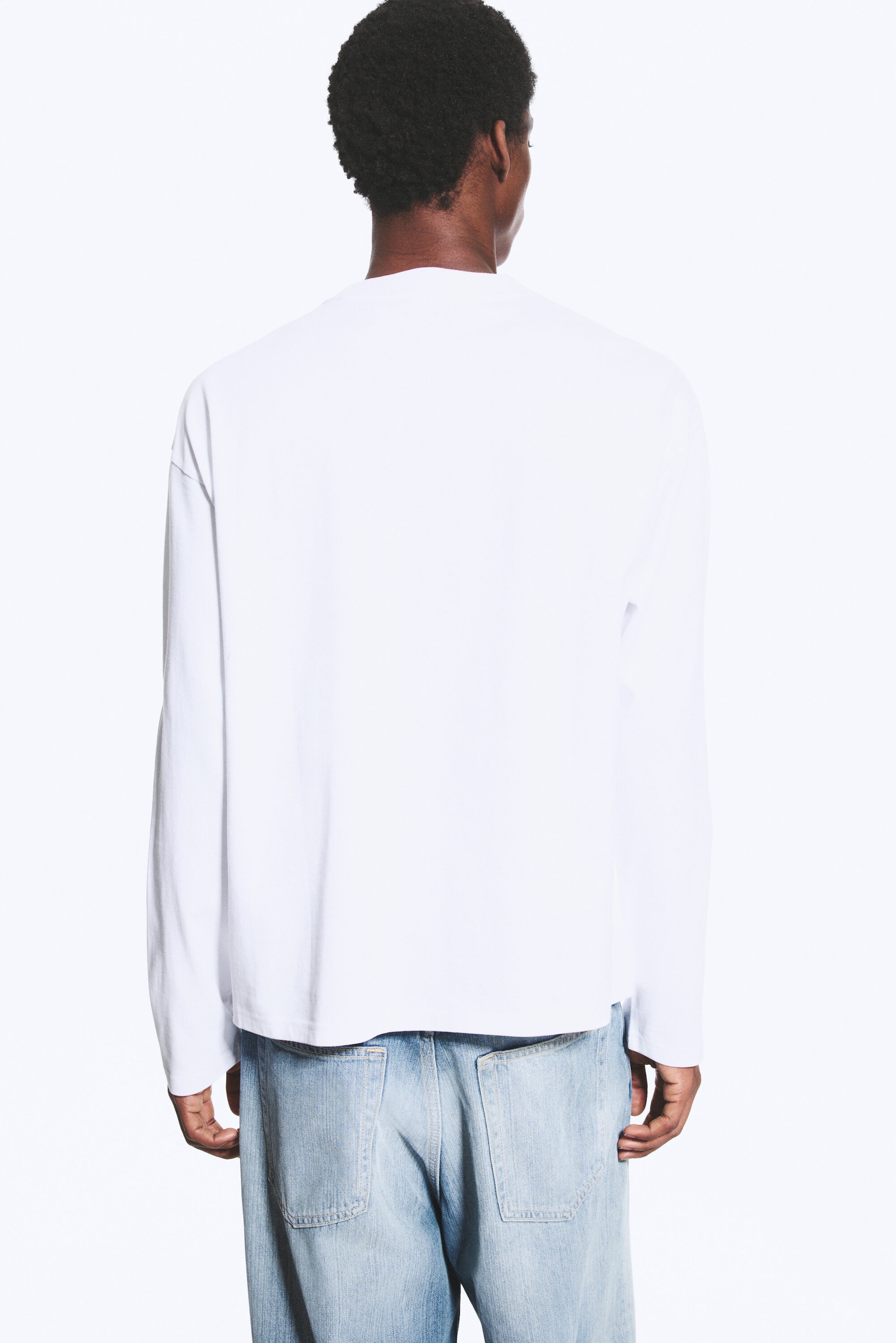 White - Loose Boxy Long-Sleeved T-shirt - 2
