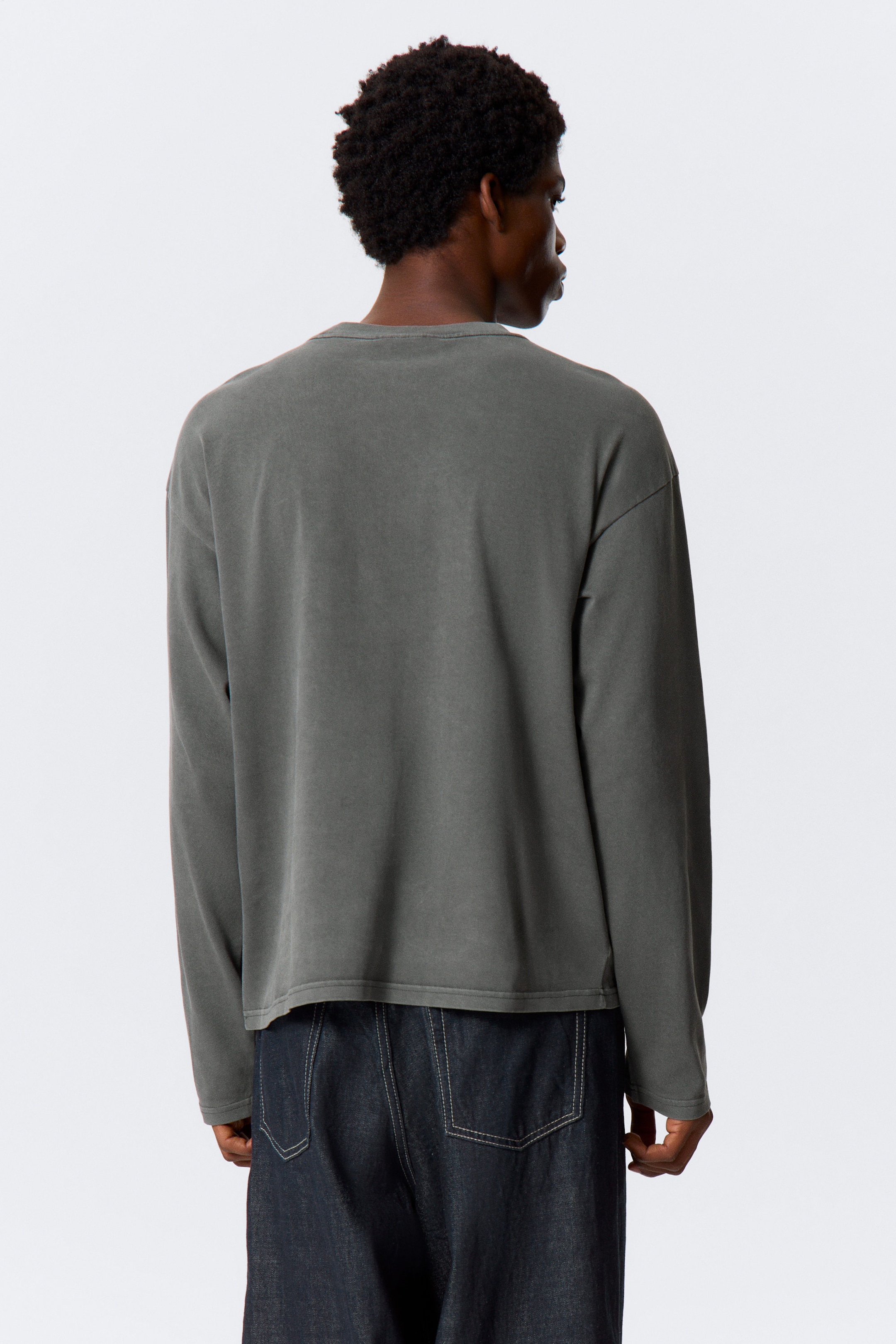 Washed Grau - Virtual Mission - Kastiges Langarmshirt mit Grafikprint - 2