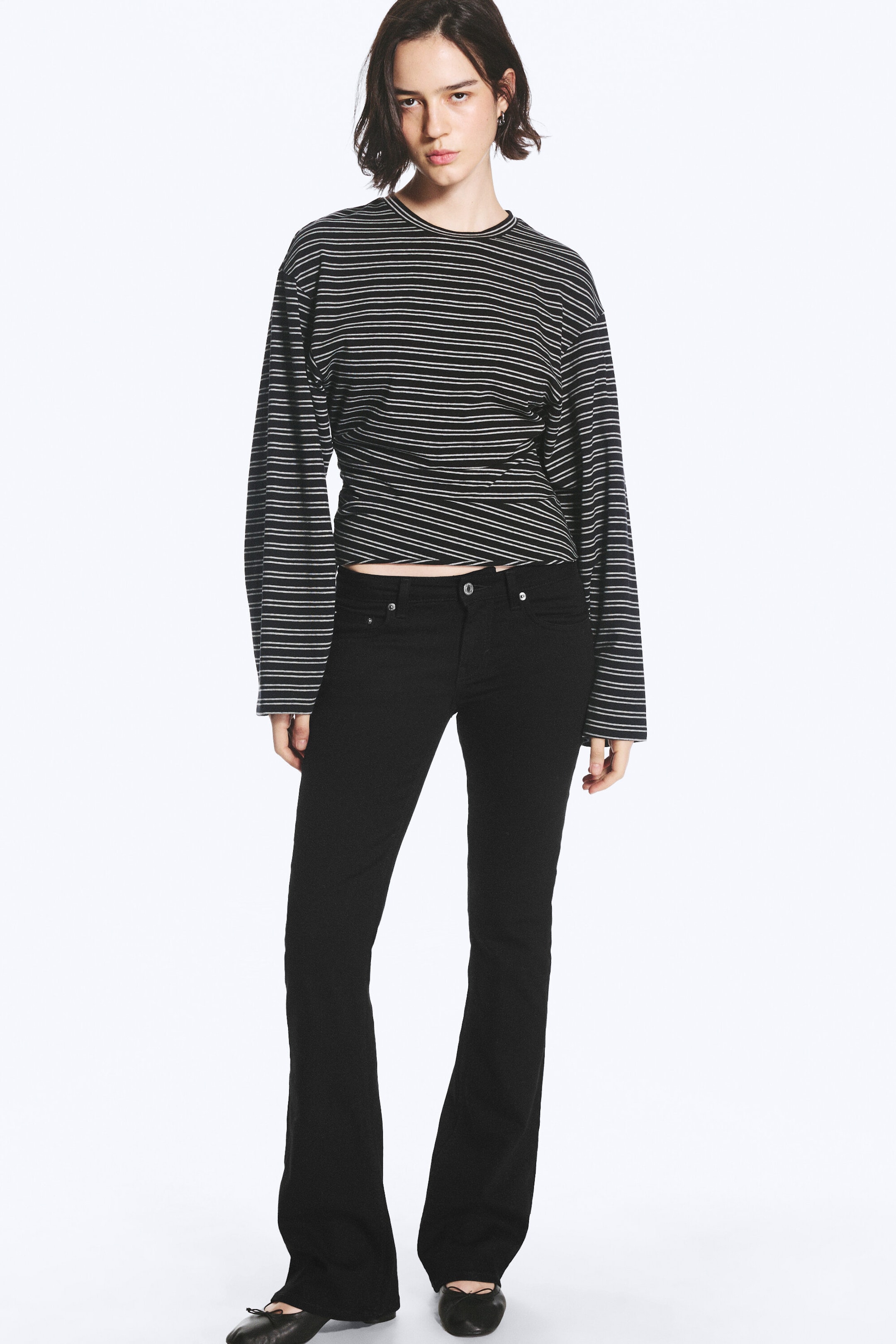 Striped Black - Ruched Long-Sleeved T-shirt - 2