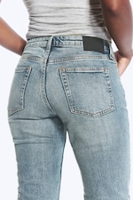 Perseus Blue - Mittelblau - Tension Mid Waist Slim Bootcut Jeans - 7