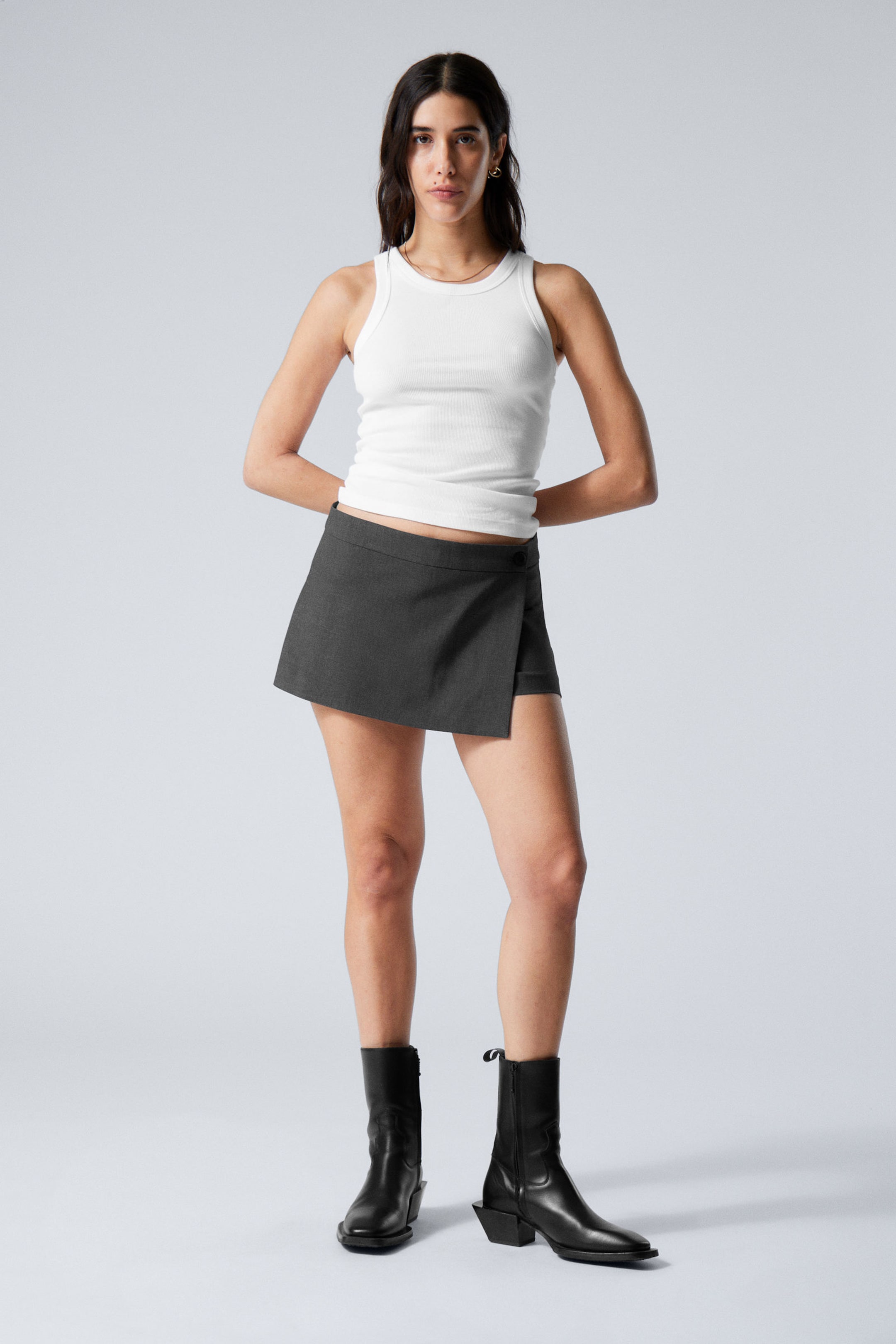#505050 - Mini Suiting Skort - 1