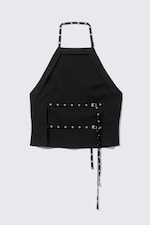 Schwarz - Neckholder-Top mit Ösendetails - 5