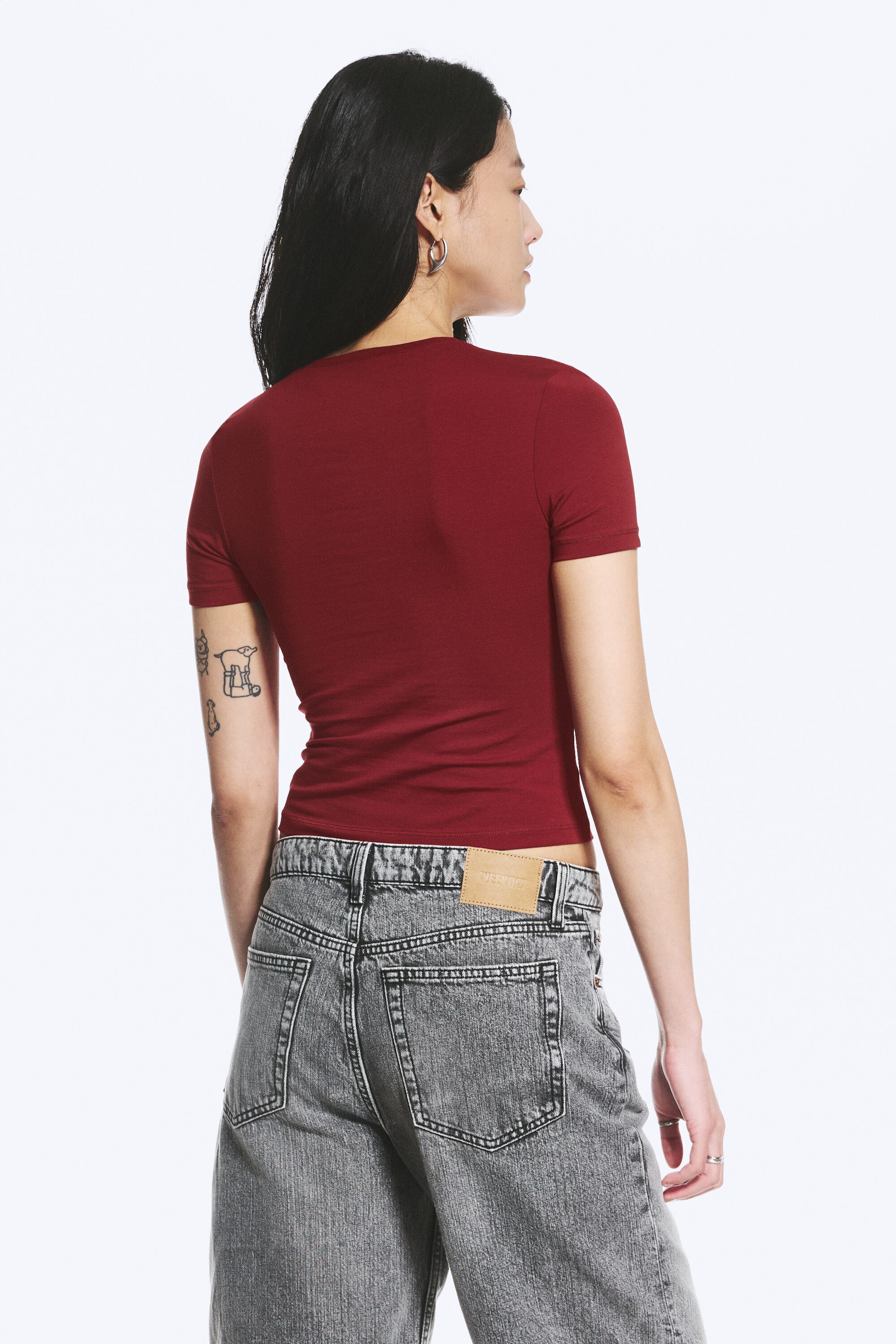 Dark Red - Slim Fitted T-shirt - 3