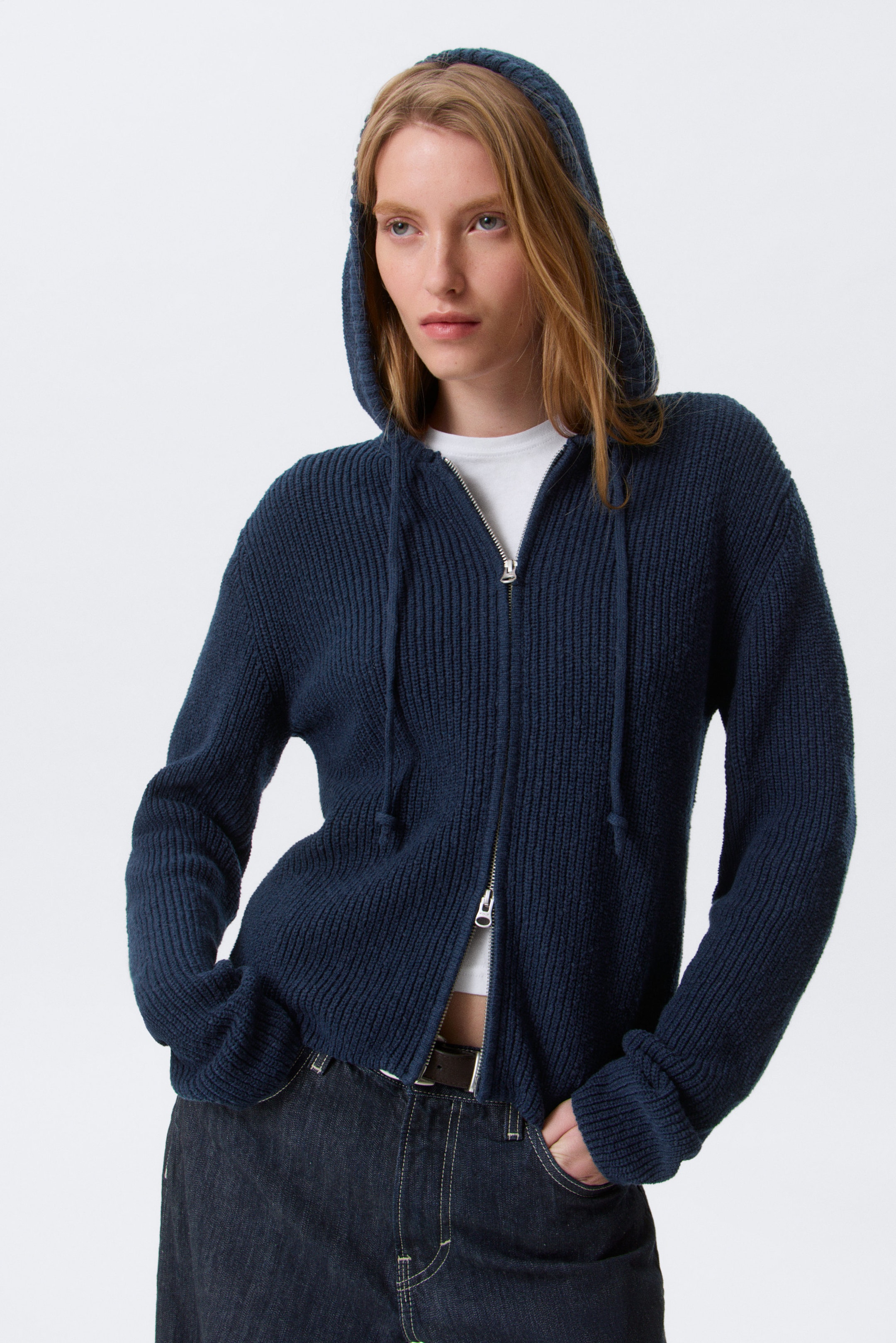 Dunkles Marineblau - Schlanker Strick-Hoodie mit Reißverschluss - 1