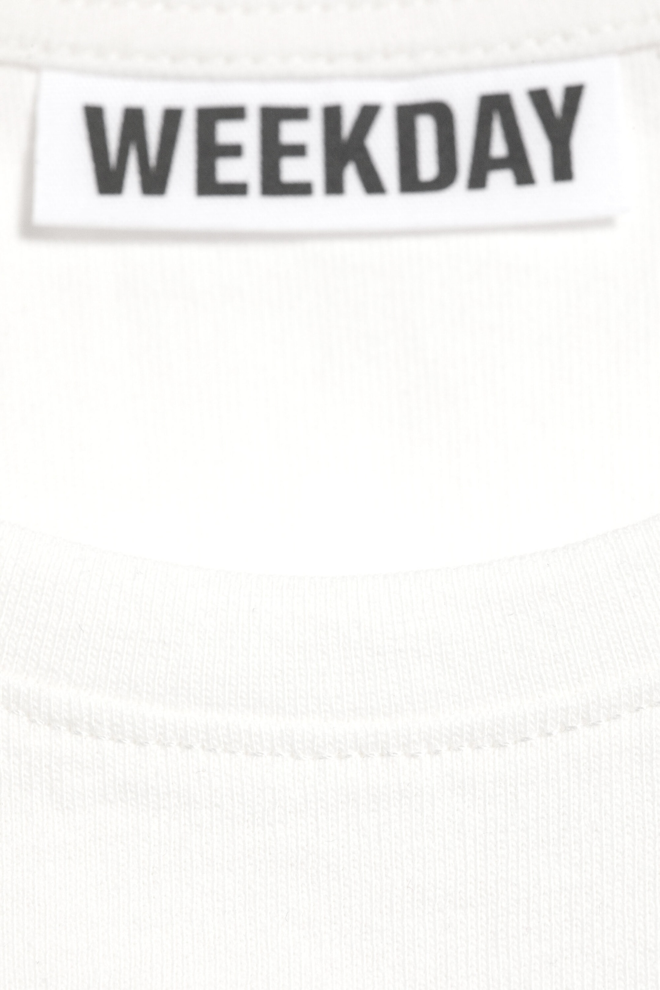 Off-white - Short-Sleeved Raglan T-shirt - 5