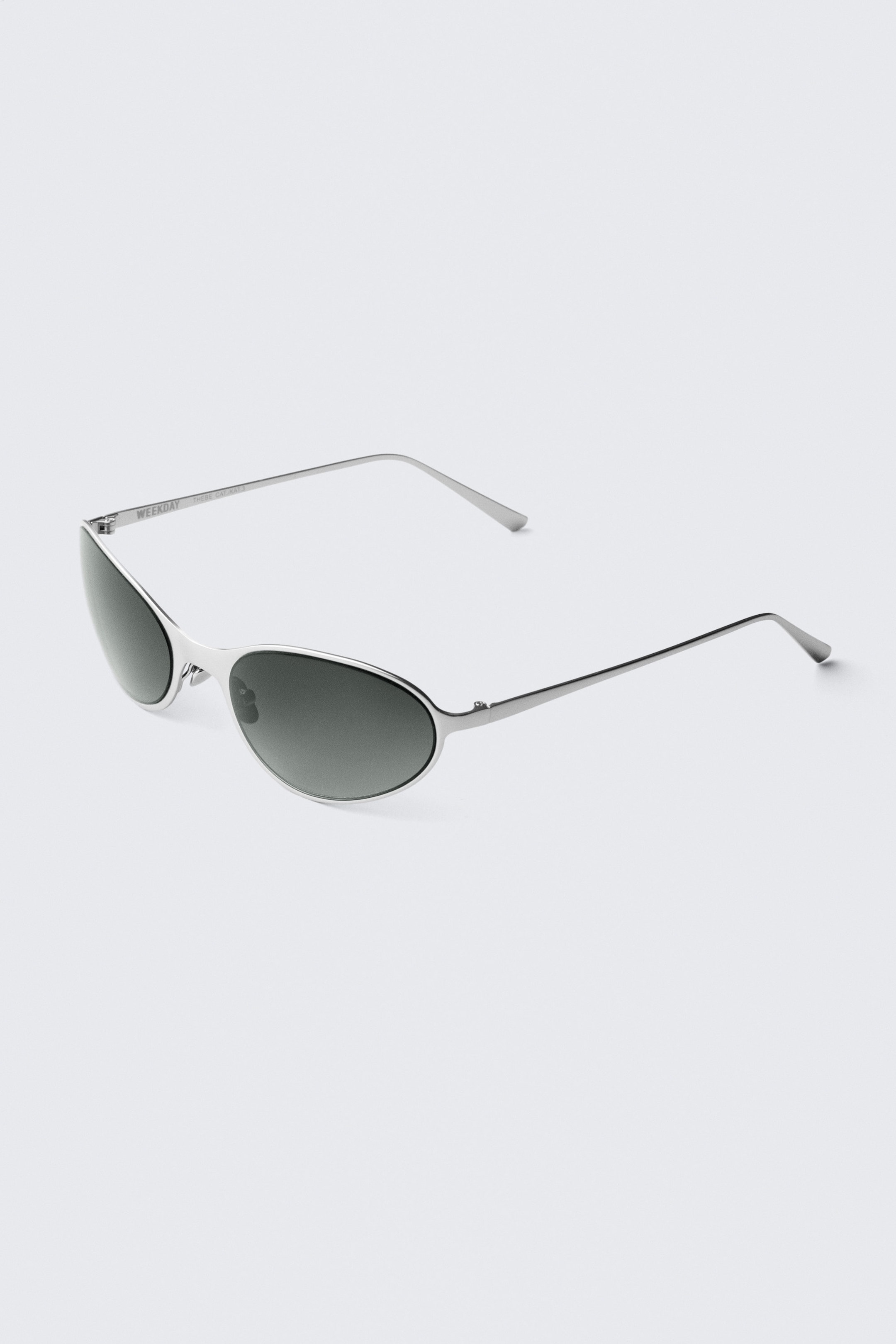 Silver - Dark Lenses - Oval Metal Sunglasses - 2