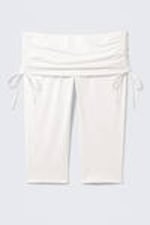 Off-white - Ruched Low Rise Capri Leggings - 4