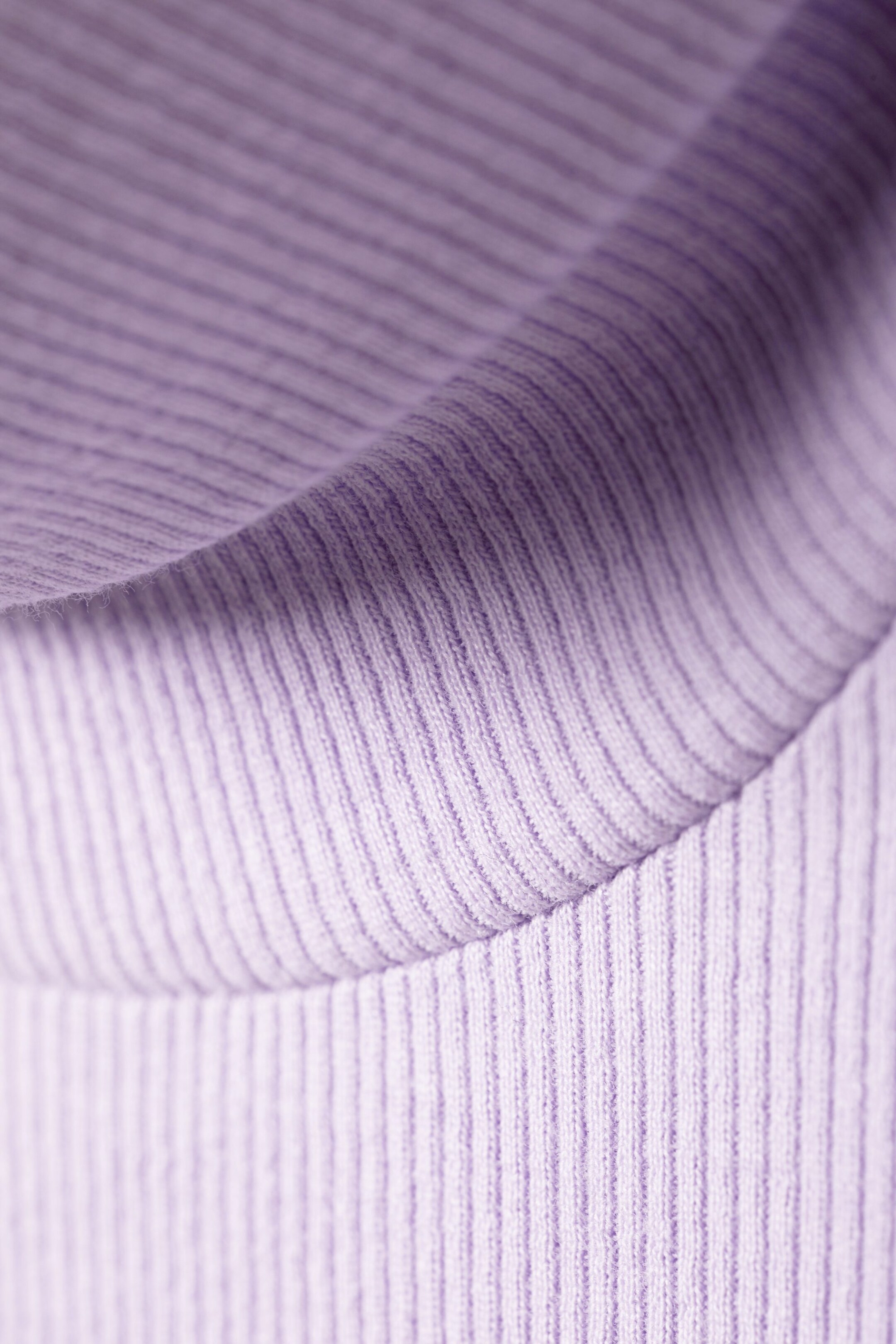 Lilac - Gerippter Rollkragenpullover Verena - 1