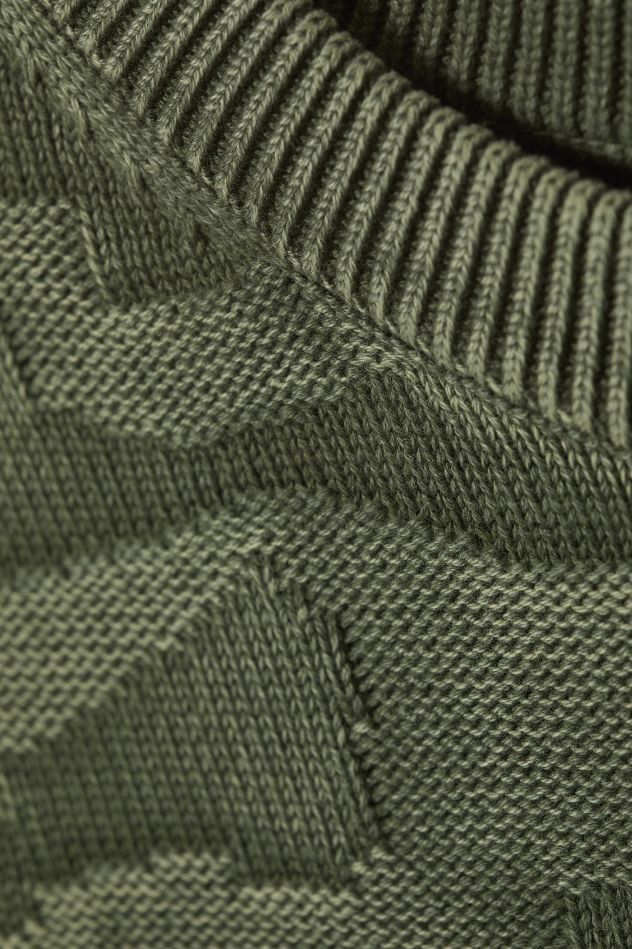 Structured Dark Green - Oversized gebreide katoenen trui met grafische print - 5