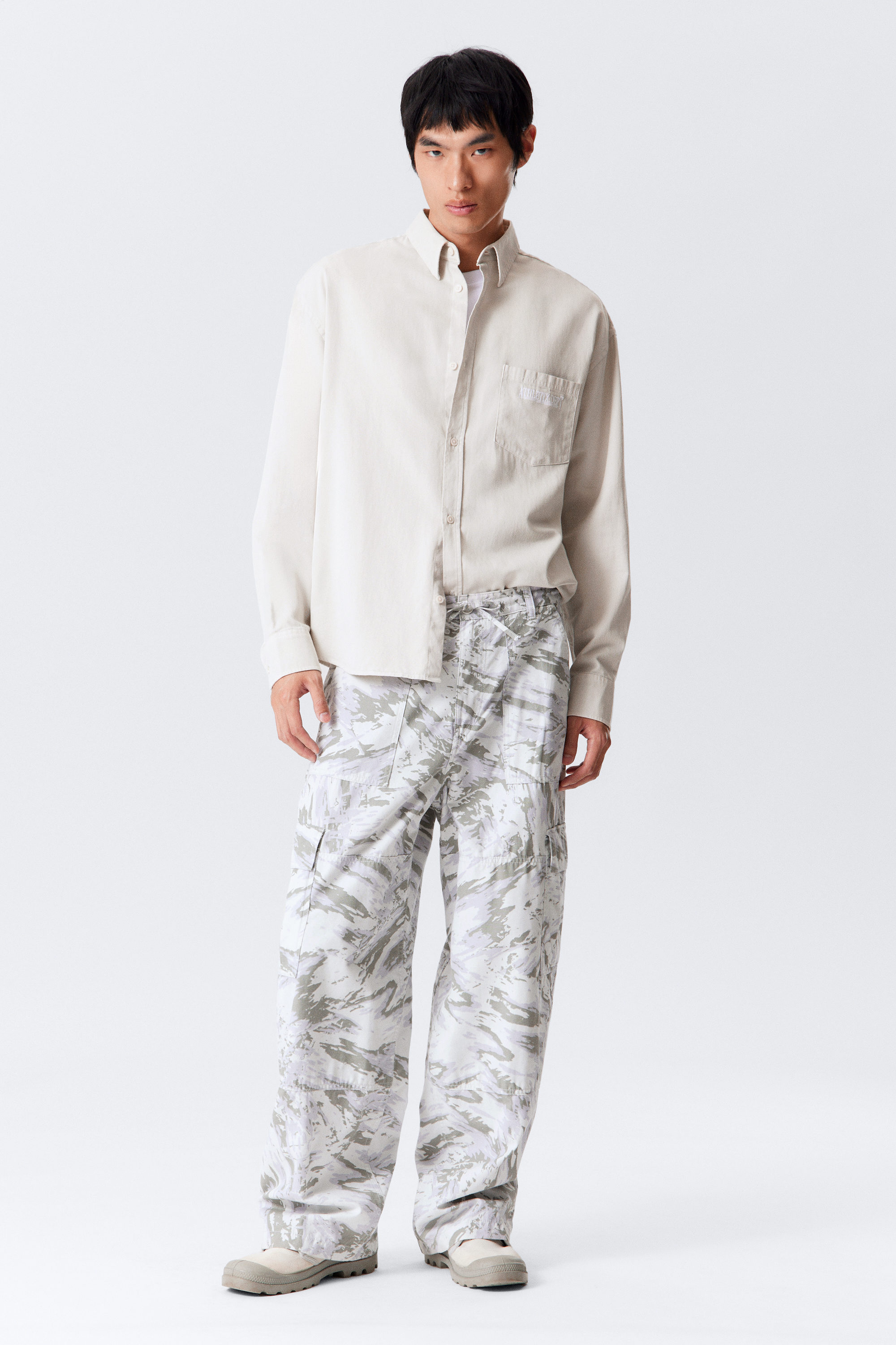 Off-white - Statischer Staub - Cargo-Hose mit Grafikmuster in lockerer Passform - 1
