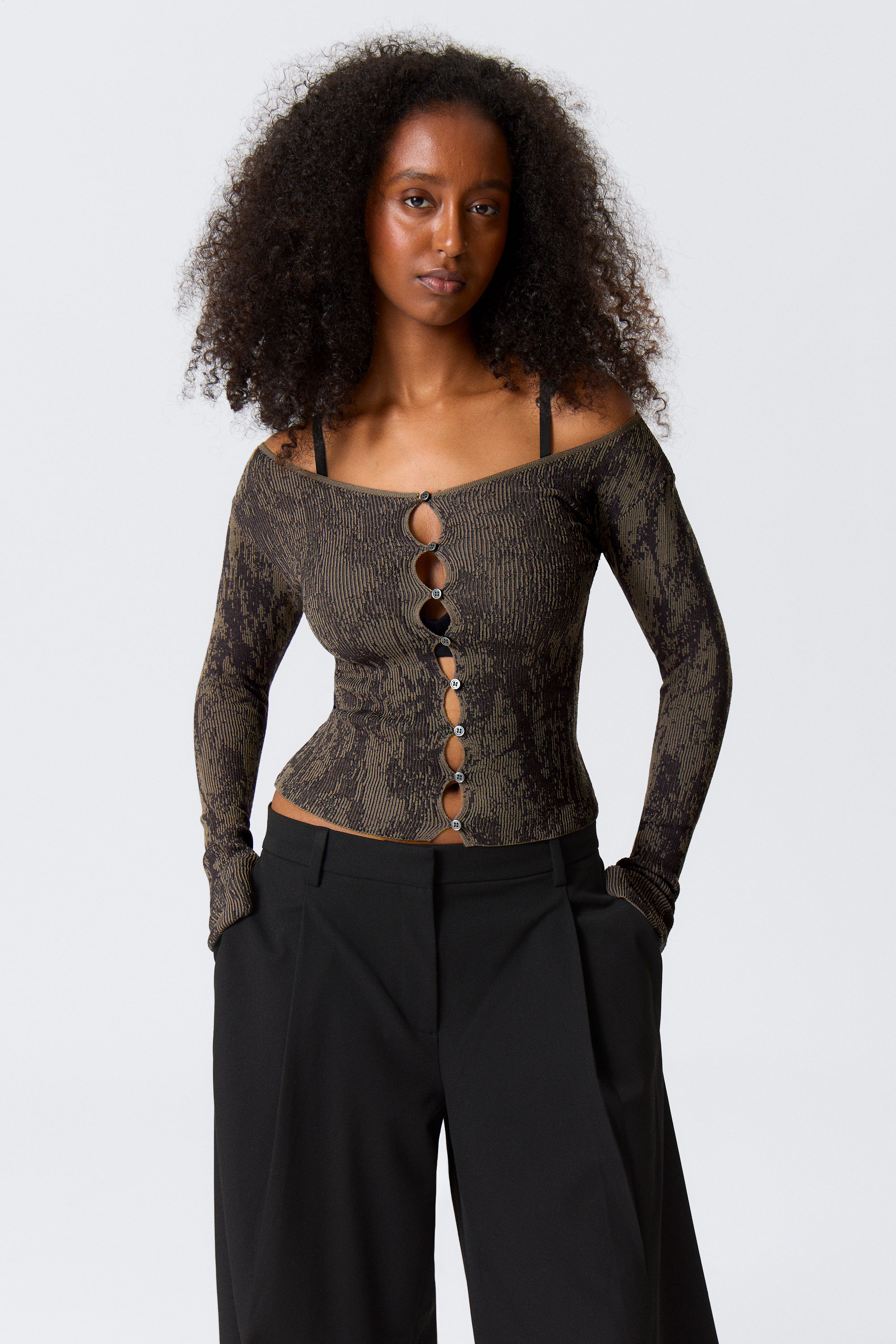 Black Patterned - Tight Jacquard Knit Cardigan - 1