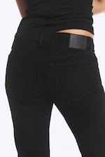 Black Rinse - Black - Nova Low Rise Slim Bootcut Jeans - 3