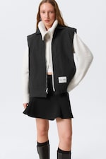 Black - Lightly Padded Canvas Zip Vest - 0
