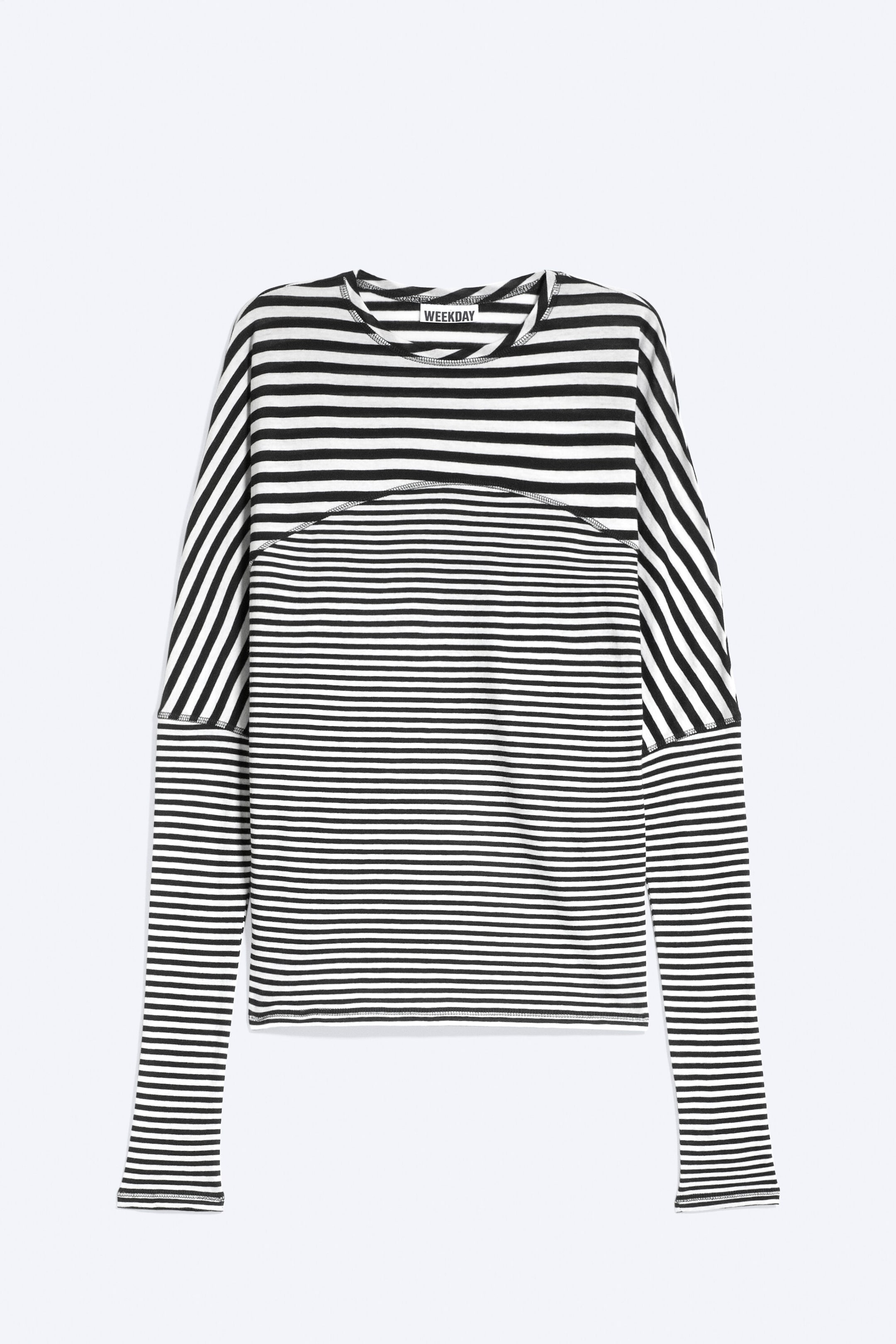 Schwarze & weiße Streifen - Longsleeve mit Fledermausärmeln - 1