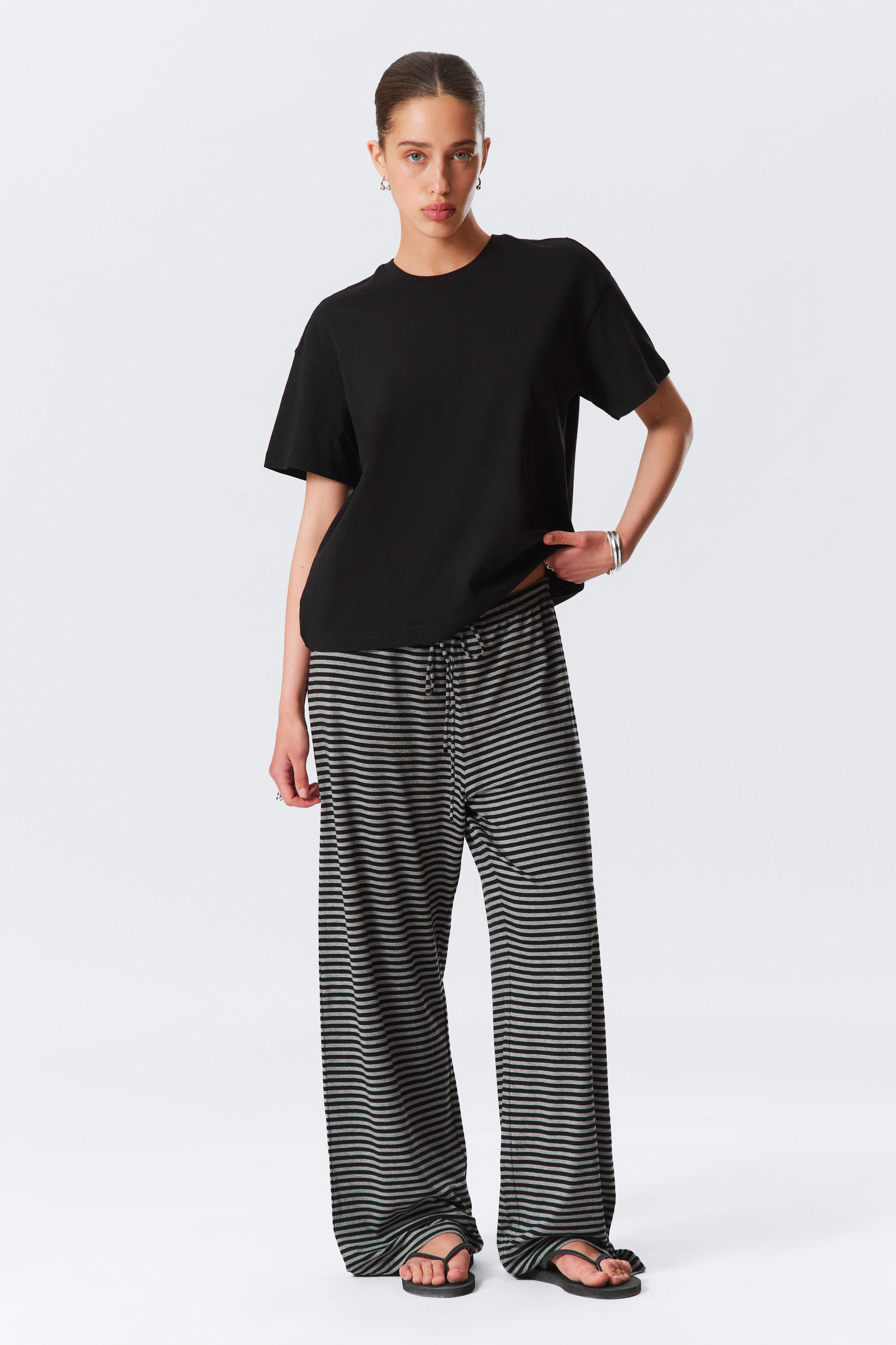 Black - Relaxed Boxy Cotton T-shirt - 2