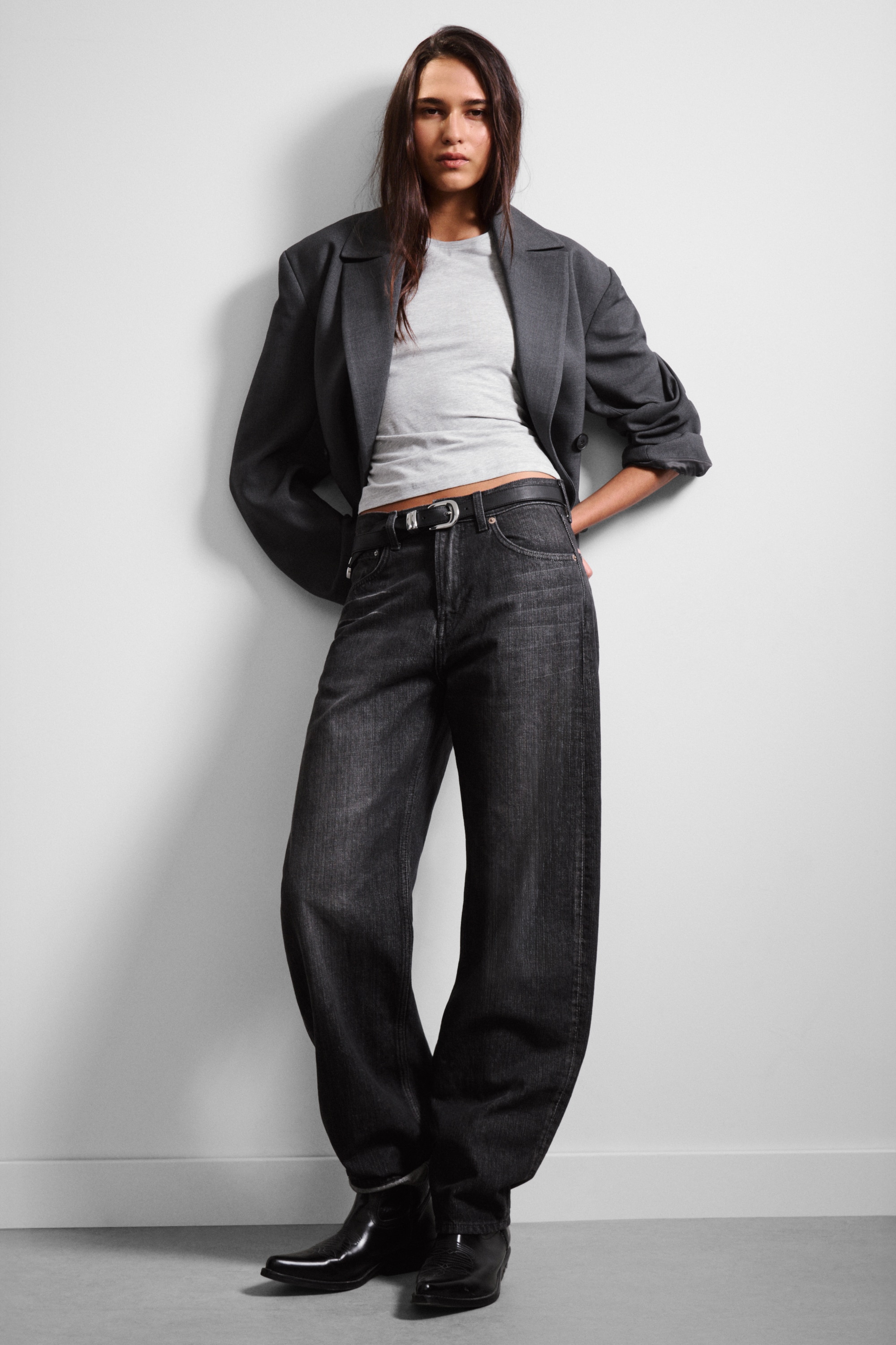 Jean unisexe à jambes larges et taille mi-haute Nebula - Chelsea Black - Noir/Blue Rinse – Bleu foncé