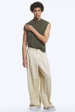 Vaal lichtbeige - Nate ruimvallende linnen kostuumpantalon - 2