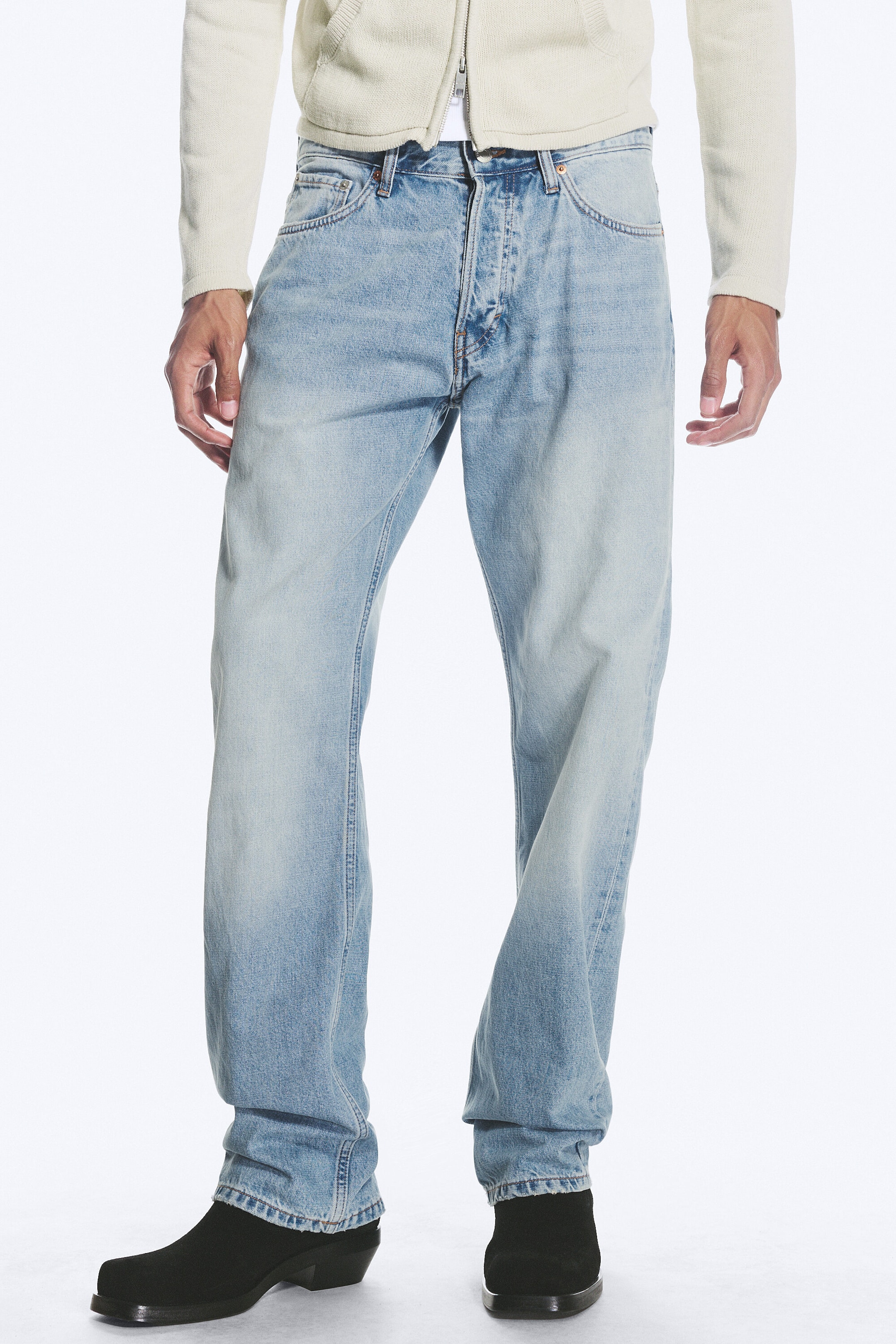 Kimberley Blue - Medium Blue - Meteor Low Rise Relaxed Straight Jeans - 2