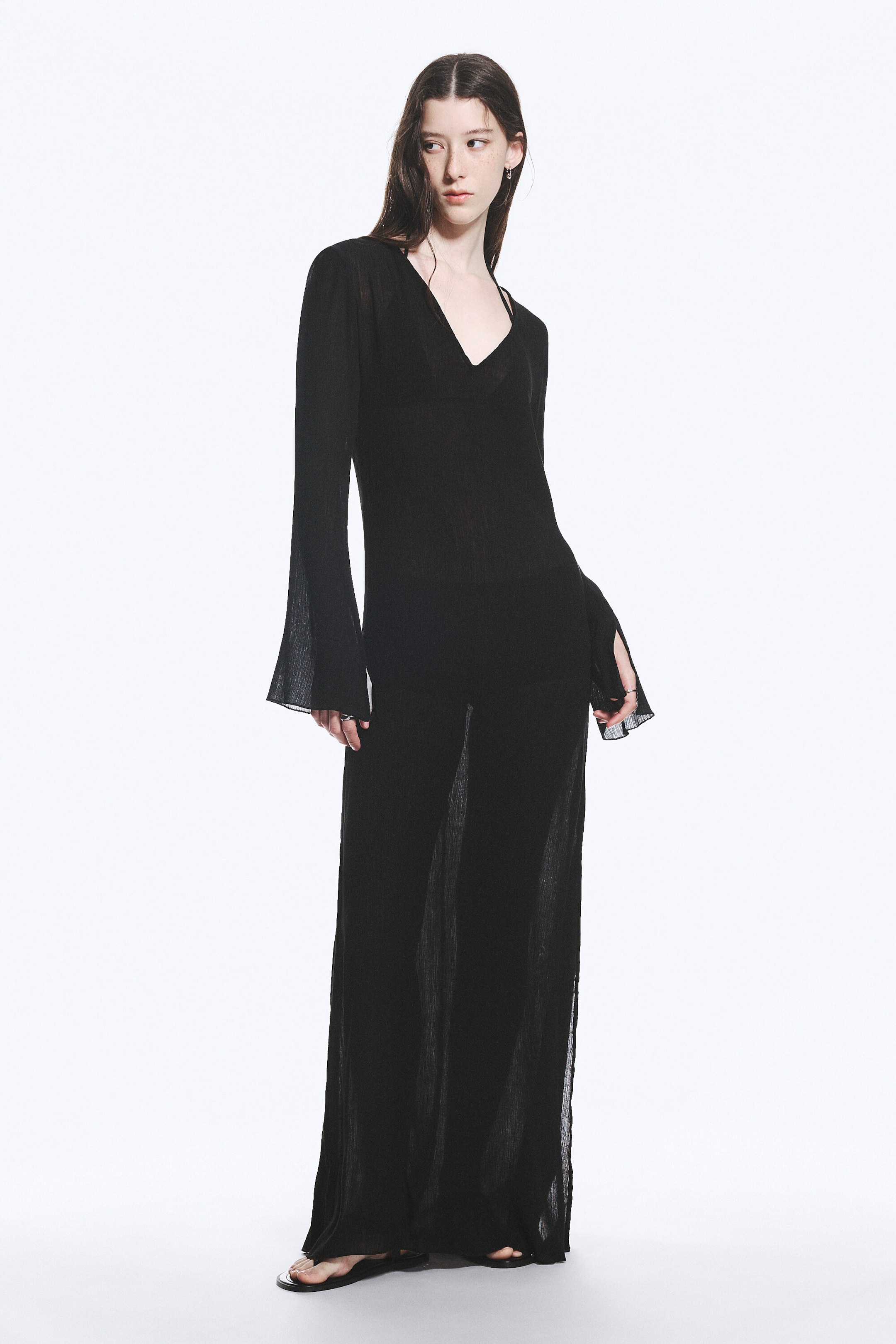 Noir - Robe longue transparente à encolure en V - 1