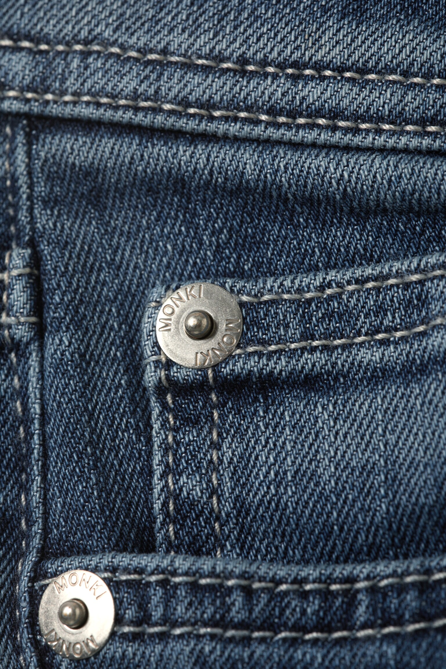 Low Rise Regular Bootcut Leg Jeans - Medusa Blue - Dark Blue - 4
