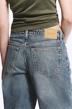 Redondo Blue - Mittelblau - Ample Low Waist Loose Wide Jeans - 4