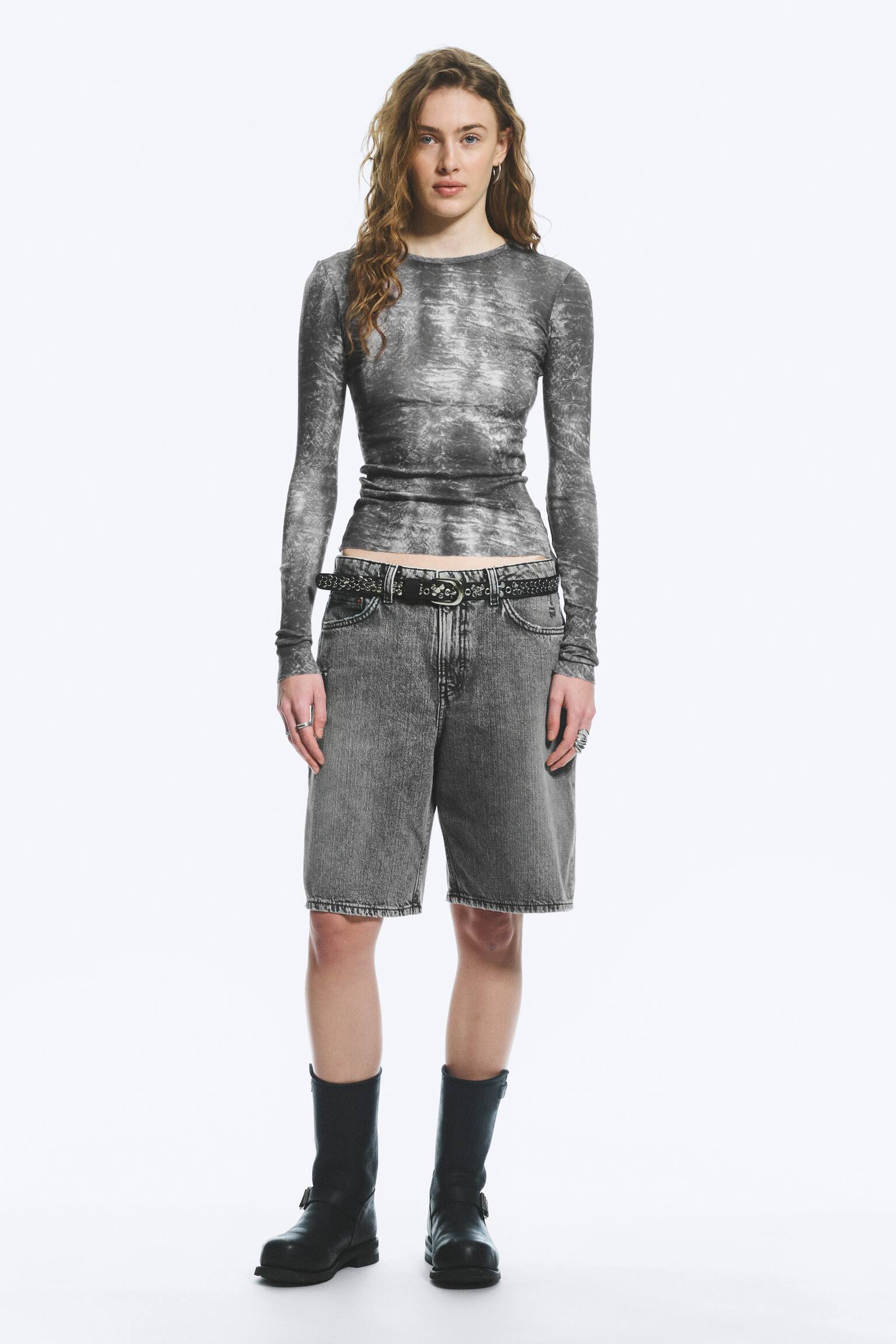 Top z długim rękawem Slim Fit - Czarny - Nadruk krokodyla - 3