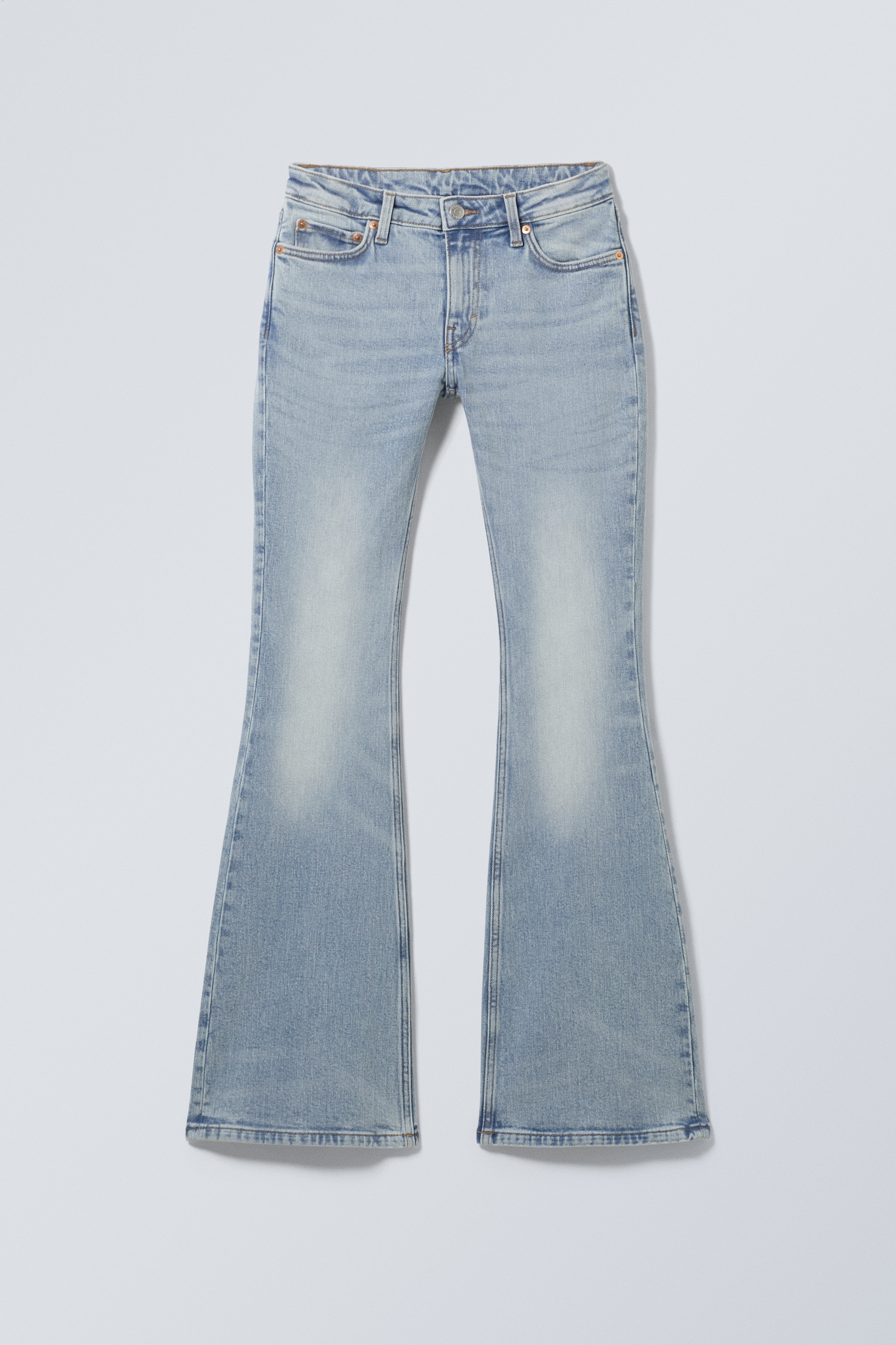 Größeres Bild ansehen: Flame Low Waist Slim Flared Leg Jeans - Stone Blue - Hellblau - Ladies | H&M DE 1