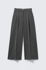 Kritstrecksrandig mörkgrå - Högmidjade kostymbyxor med vida ben - 0