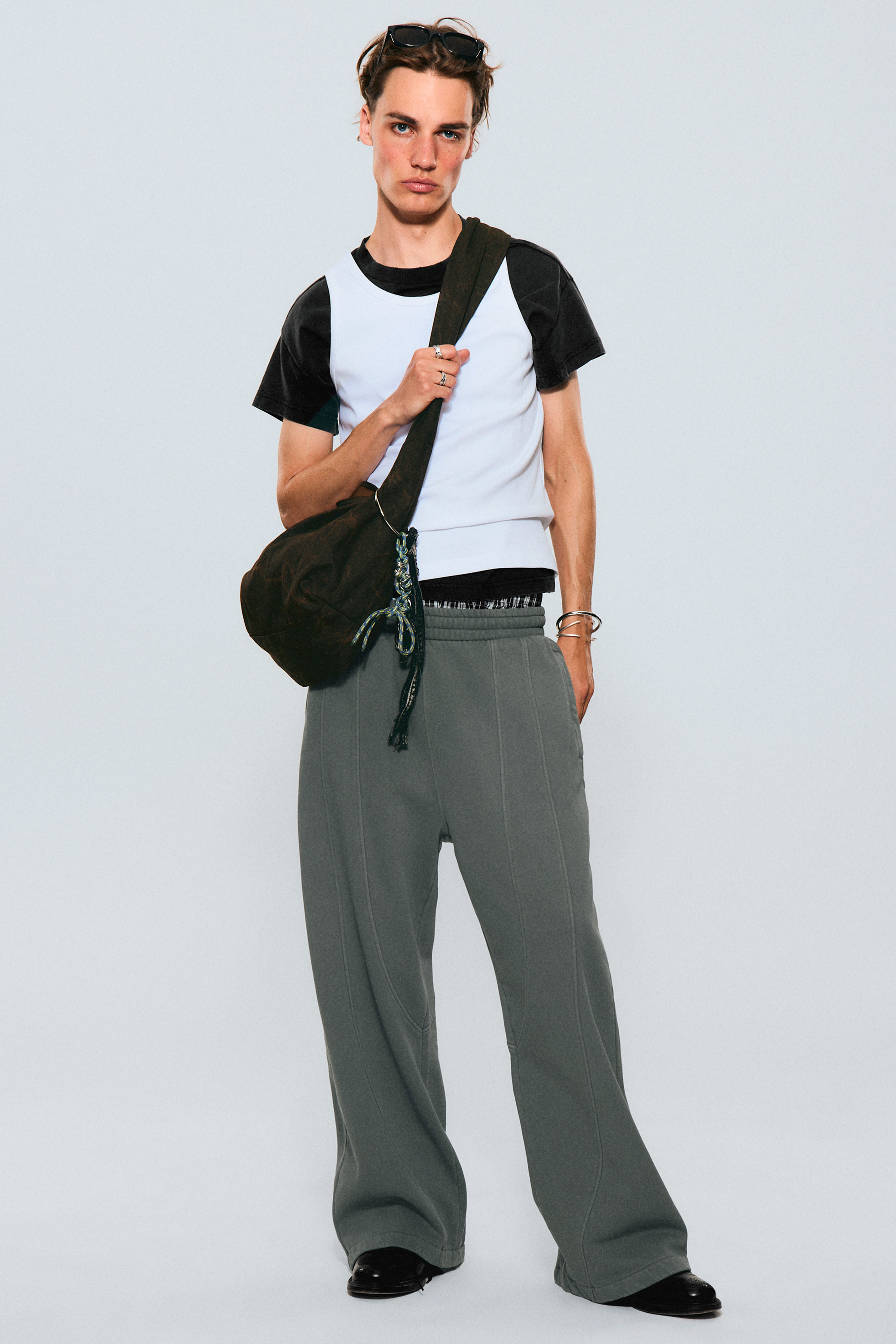 Grau - Locker geschnittene Sweatpants mit Panelnähten - 2