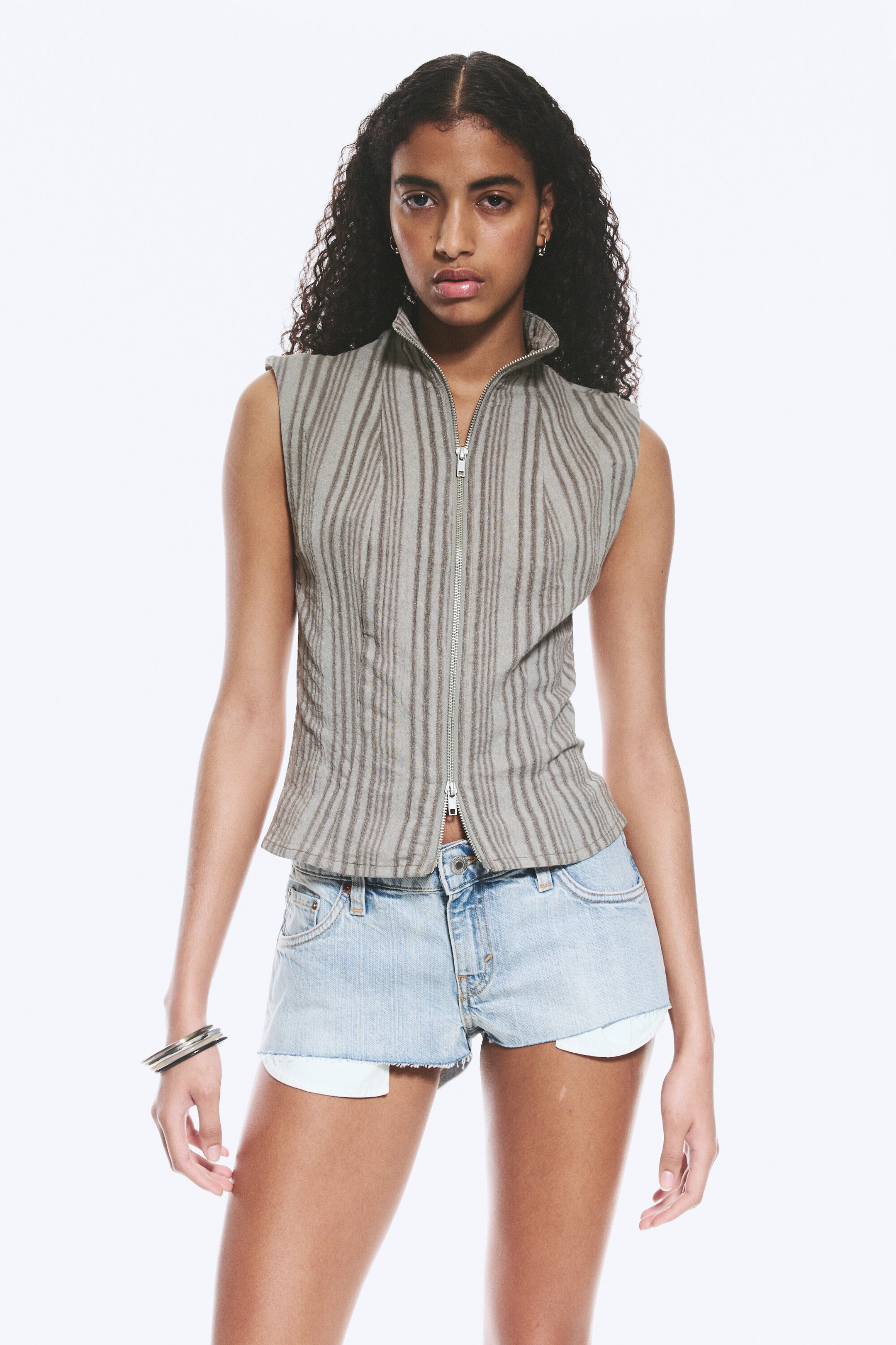 Dusty Grey - Sleeveless High‑Neck Zip Top - 0