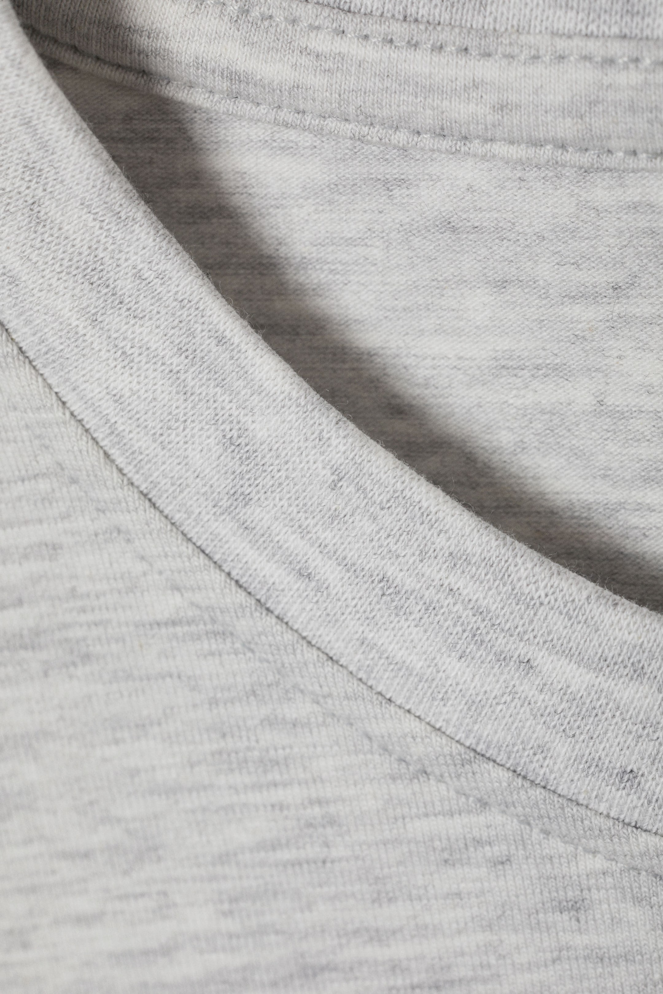 Hellgrau meliert - Kastiges T-Shirt Perfect - 2