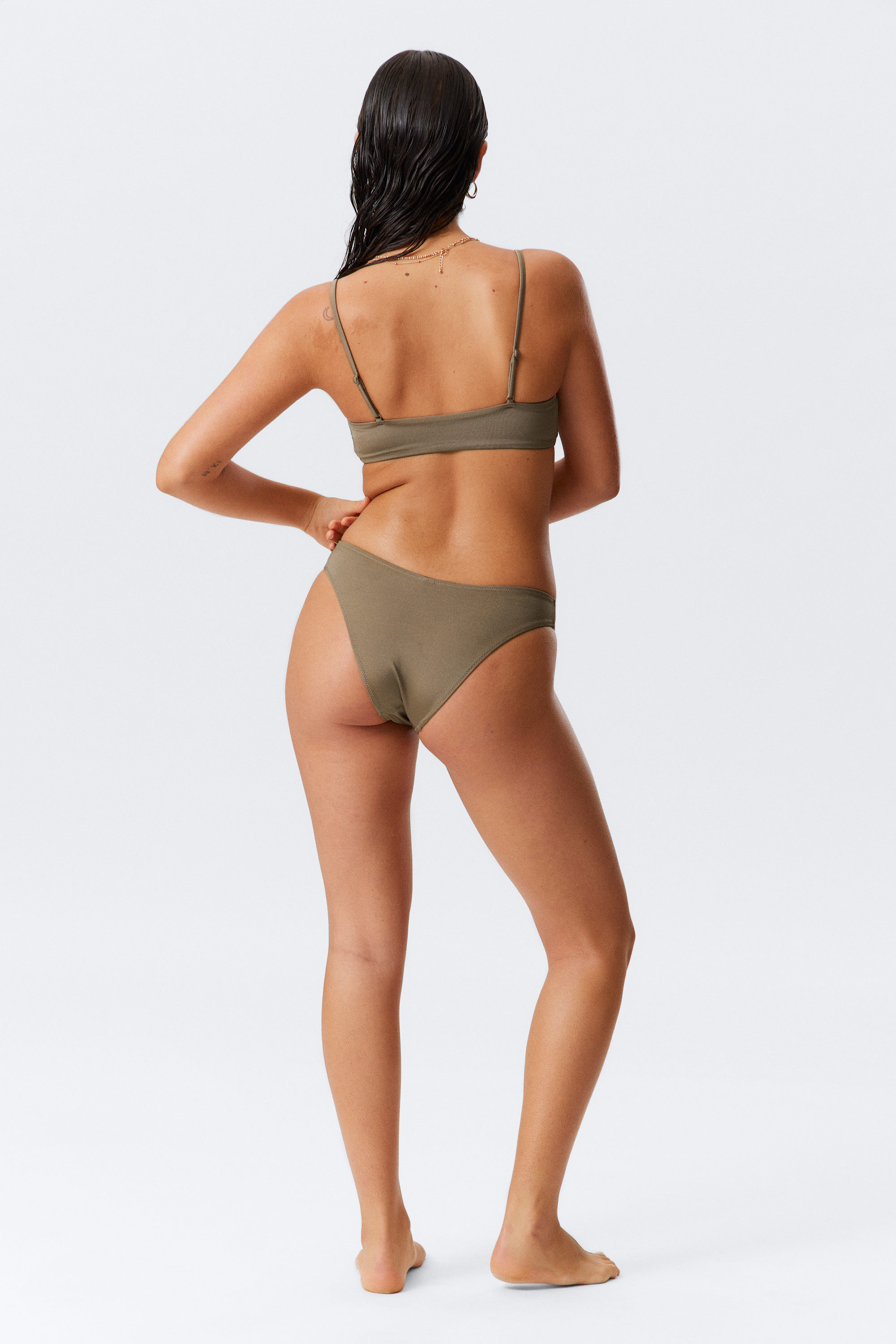Black & Beige - 2-pack Scoop Bikini Bottoms - 6