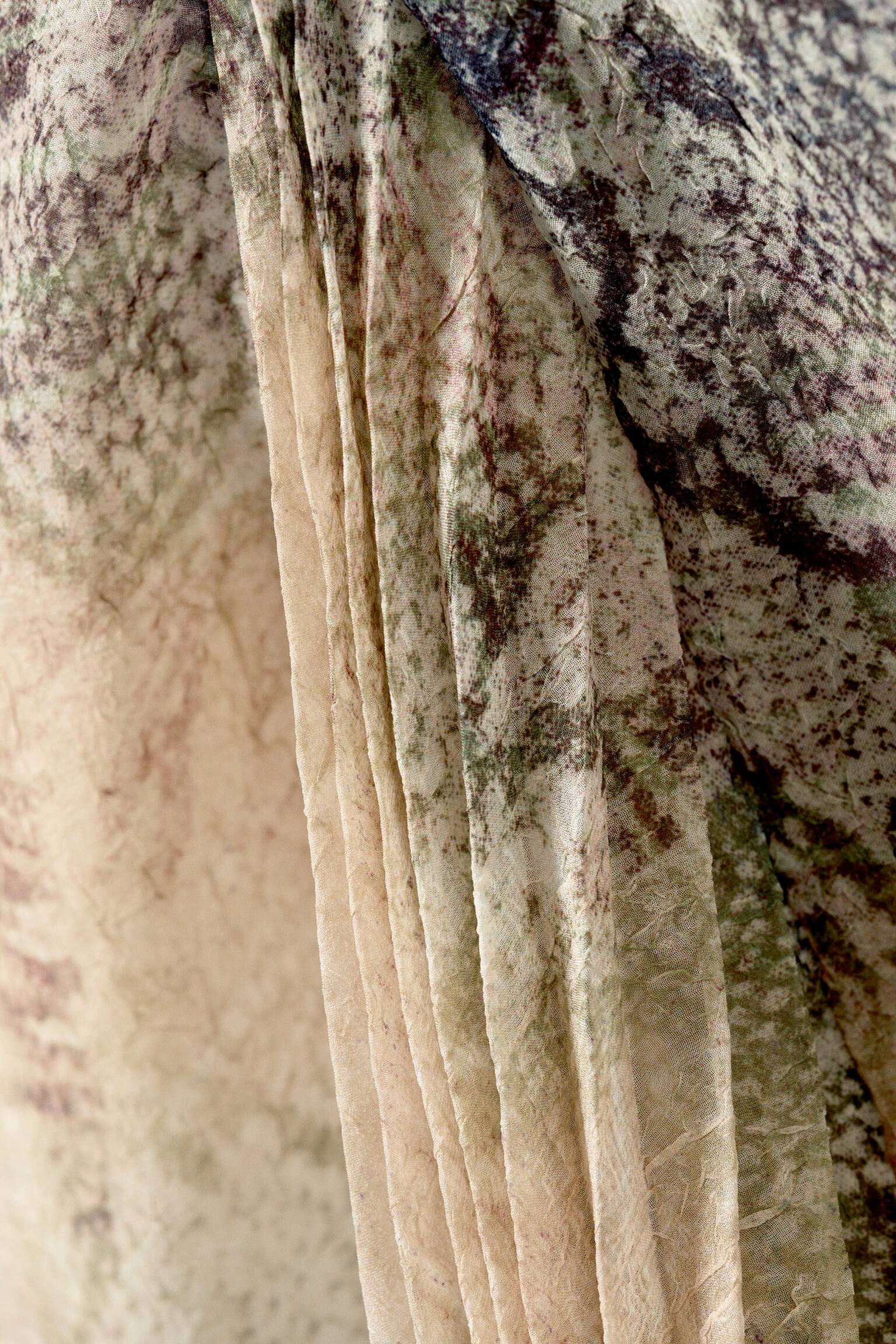 Alacsony derekú sellő midi szoknya - Bézs - kígyóbőr mintás - 6