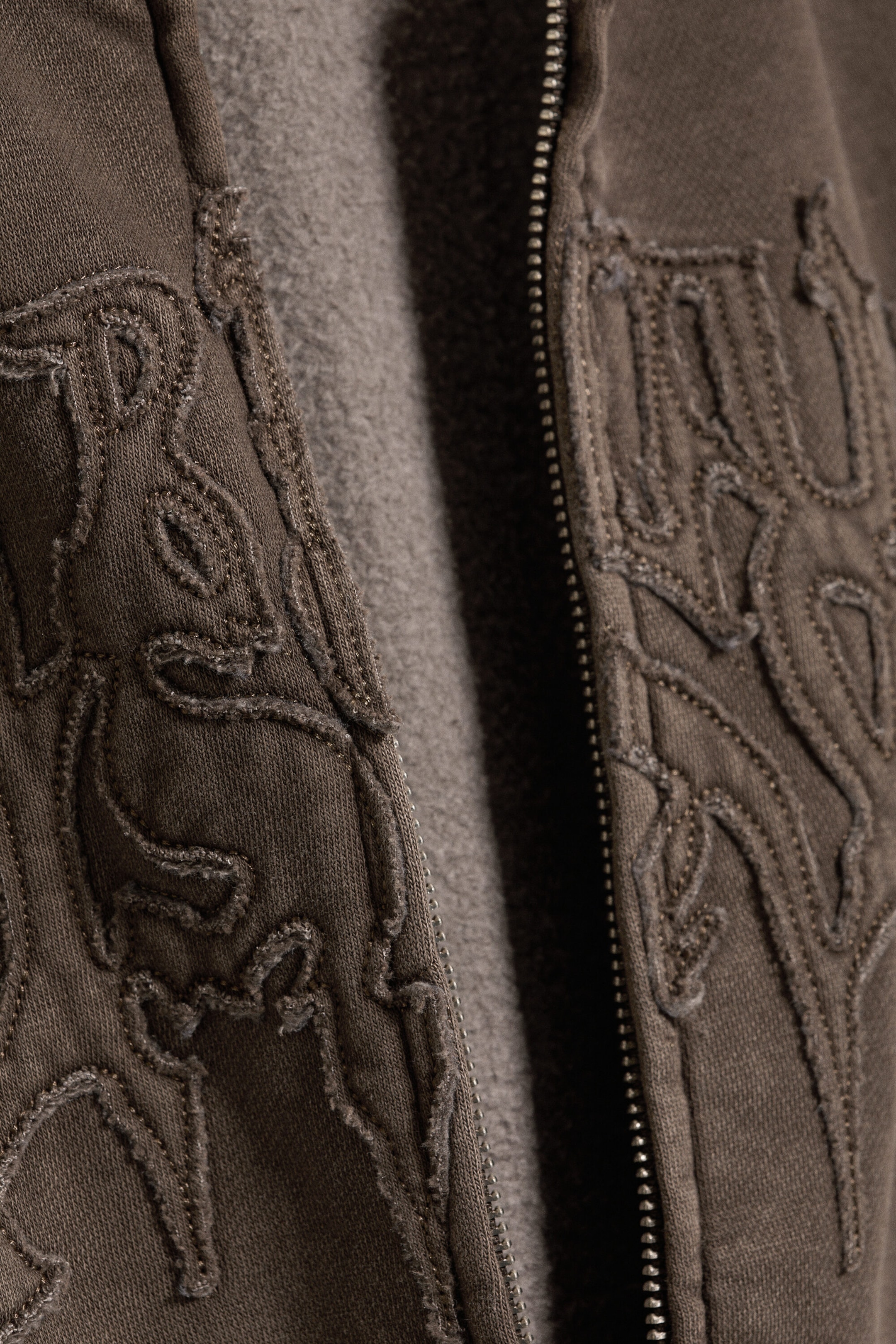 Dark Brown - Loose Graphic Zip Hoodie - 4