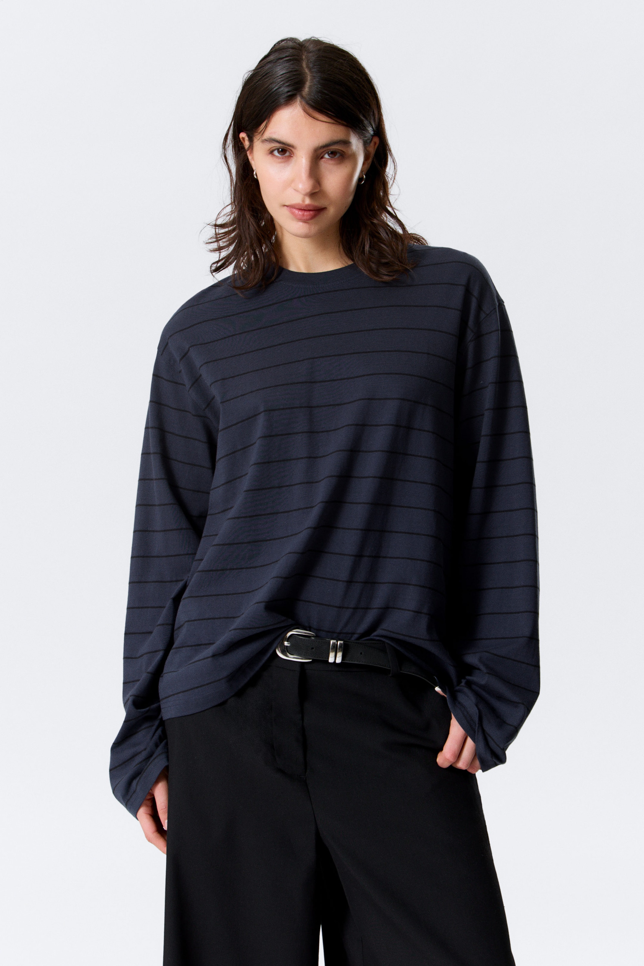 Striped Dark Blue - Long-Sleeved Boxy Cotton T-shirt - 1