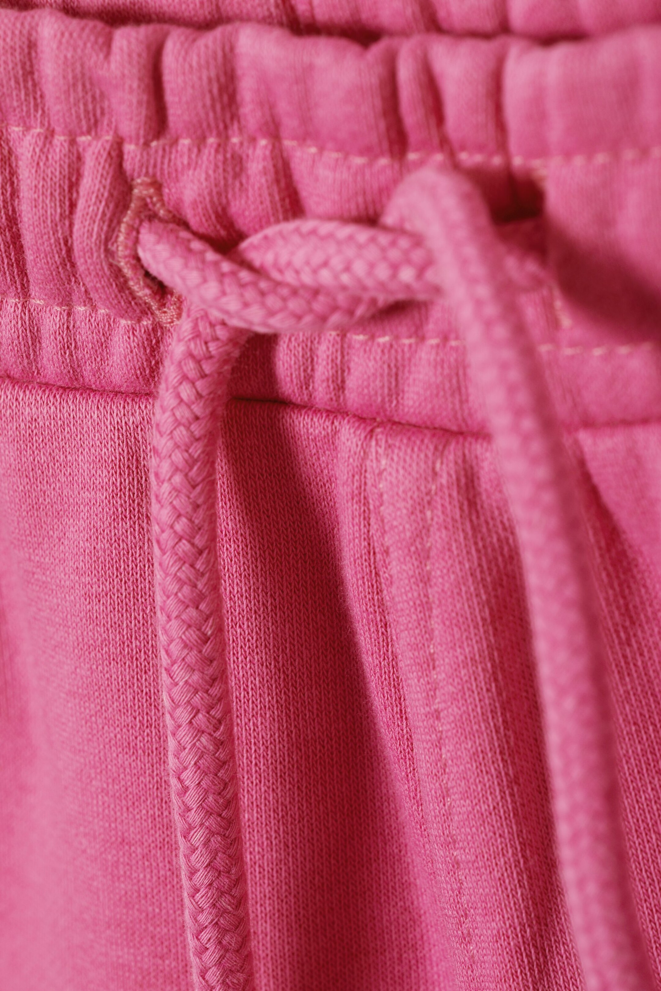 Rosa - Standard Sweatshorts Essence - 1