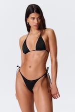 Schwarz - Brazilian-Bikinihöschen mit mittlerer Bundhöhe - 0